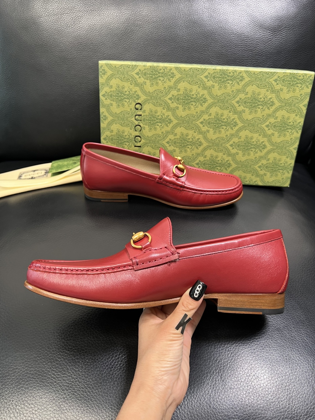 Gucci 顶级工艺品 古奇 皮鞋系列专柜同步 原厂配置，意大利进口原版牛皮，进口水染牛里 ，鞋底：原厂