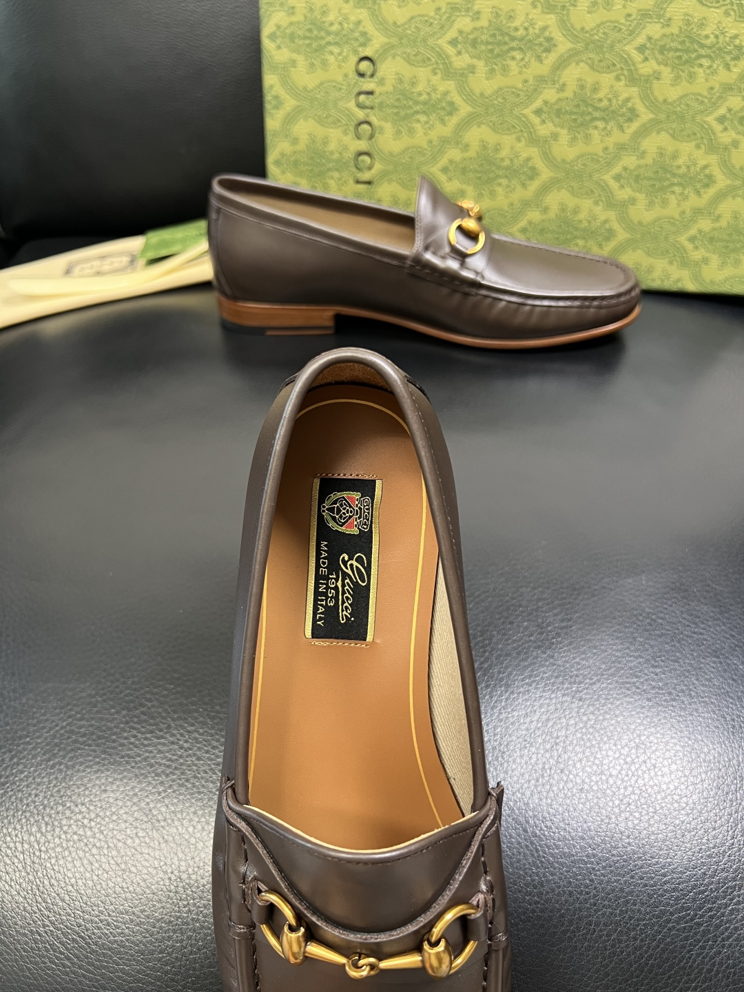 Gucci 顶级工艺品 古奇 皮鞋系列专柜同步 原厂配置，意大利进口原版牛皮，进口水染牛里 ，鞋底：原厂