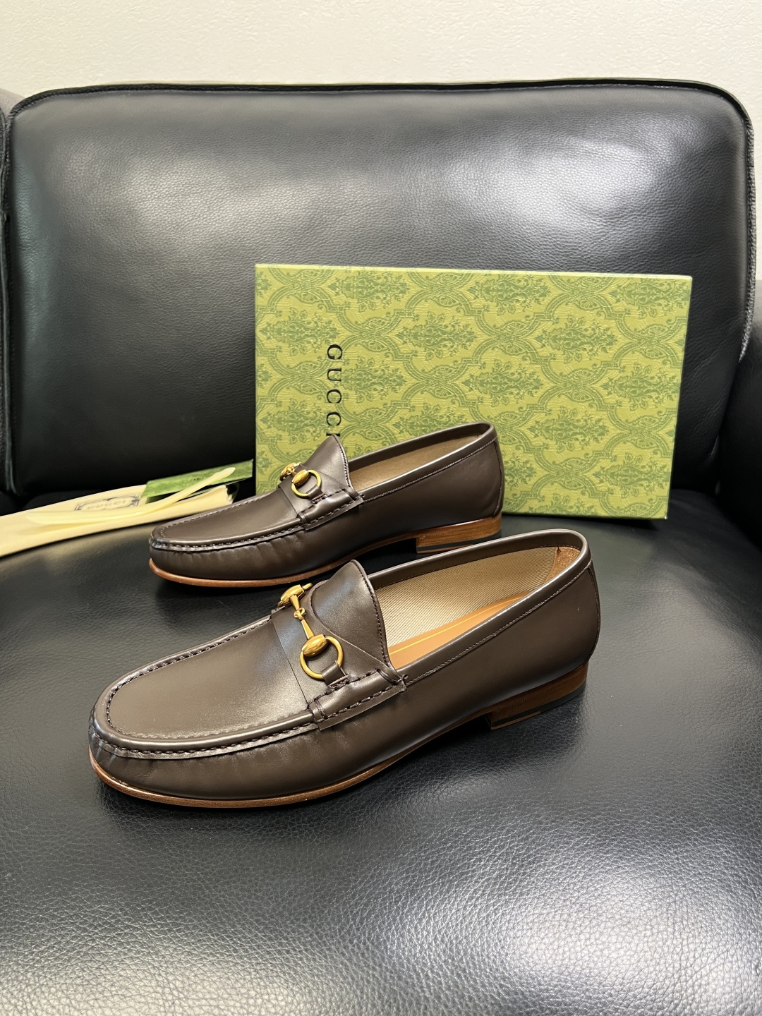 Gucci 顶级工艺品 古奇 皮鞋系列专柜同步 原厂配置，意大利进口原版牛皮，进口水染牛里 ，鞋底：原厂