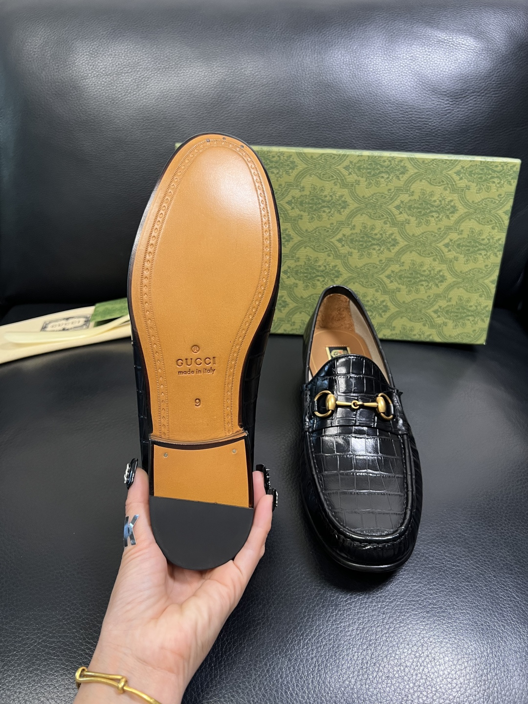 Gucci 顶级工艺品 古奇 皮鞋系列专柜同步 原厂配置，意大利进口原版牛皮，进口水染牛里 ，鞋底：原厂