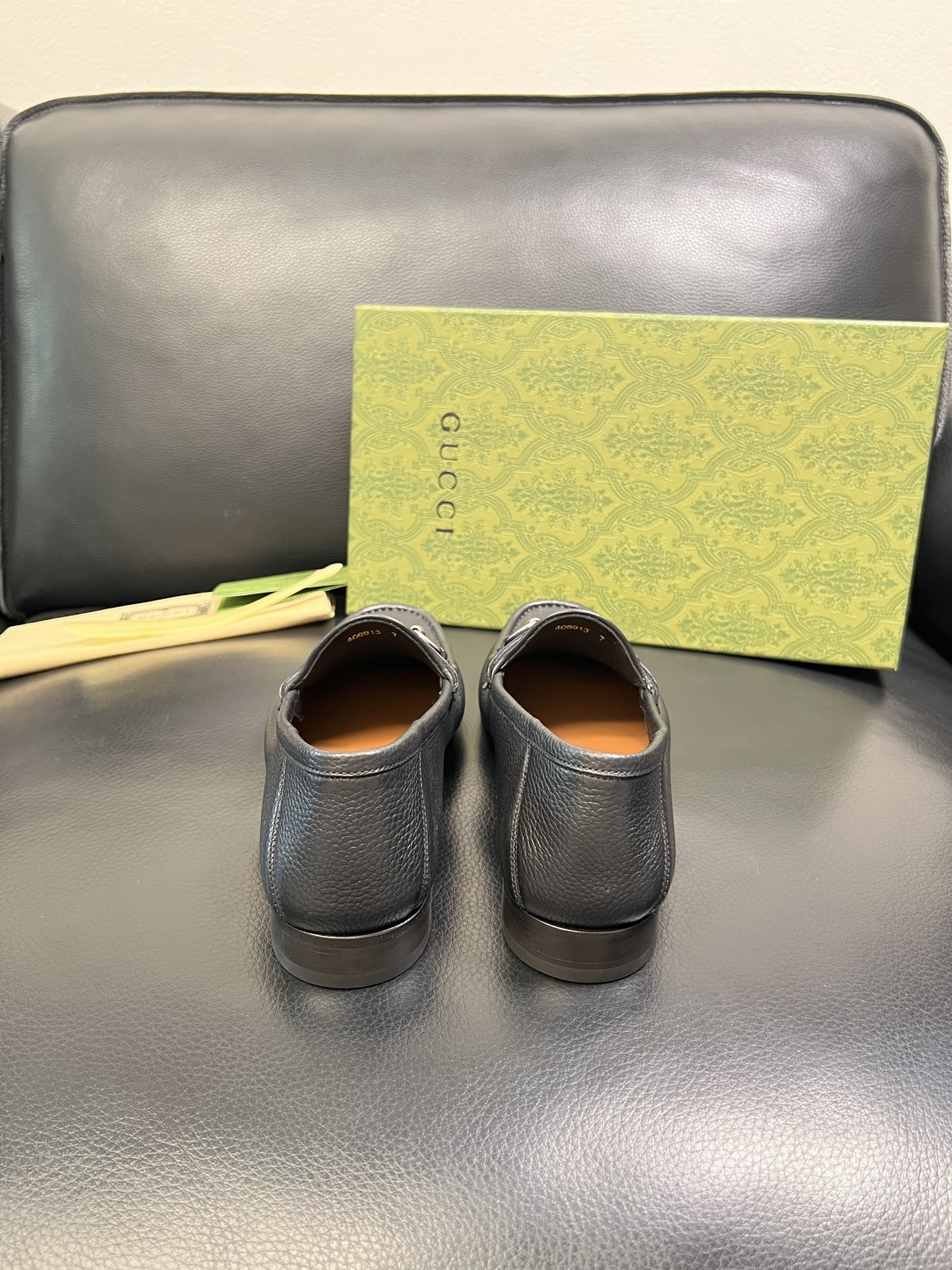 Gucci 顶级工艺品 古奇 皮鞋系列专柜同步 原厂配置，意大利进口原版牛皮，进口水染牛里 ，鞋底：原厂