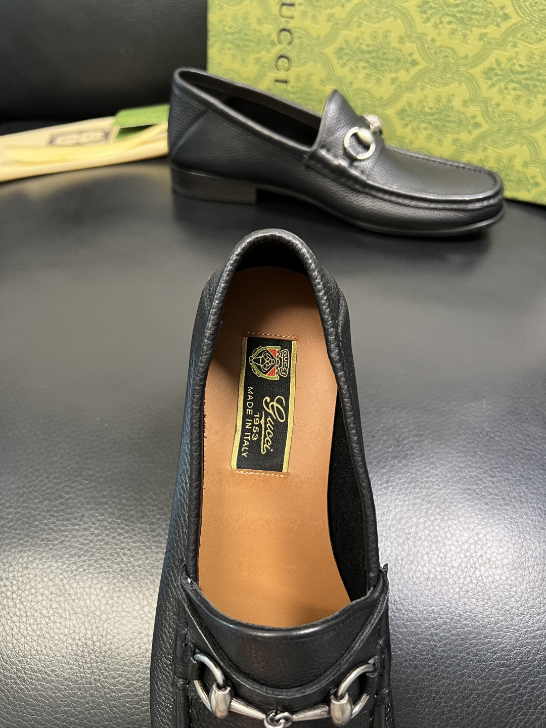 Gucci 顶级工艺品 古奇 皮鞋系列专柜同步 原厂配置，意大利进口原版牛皮，进口水染牛里 ，鞋底：原厂