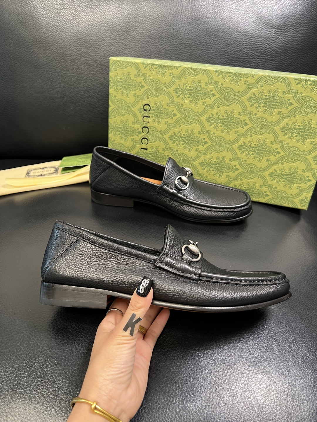 Gucci 顶级工艺品 古奇 皮鞋系列专柜同步 原厂配置，意大利进口原版牛皮，进口水染牛里 ，鞋底：原厂