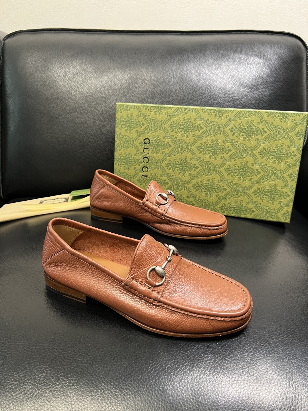 Gucci 顶级工艺品 古奇 皮鞋系列专柜同步 原厂配置，意大利进口原版牛皮，进口水染牛里 ，鞋底：原厂