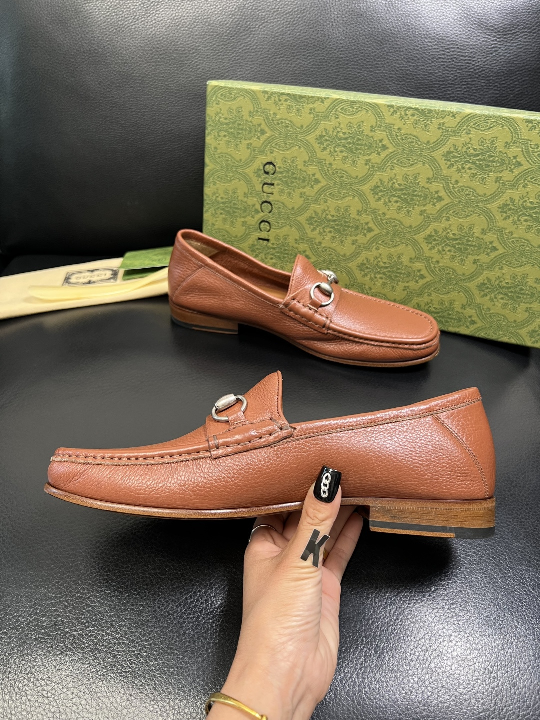 Gucci 顶级工艺品 古奇 皮鞋系列专柜同步 原厂配置，意大利进口原版牛皮，进口水染牛里 ，鞋底：原厂
