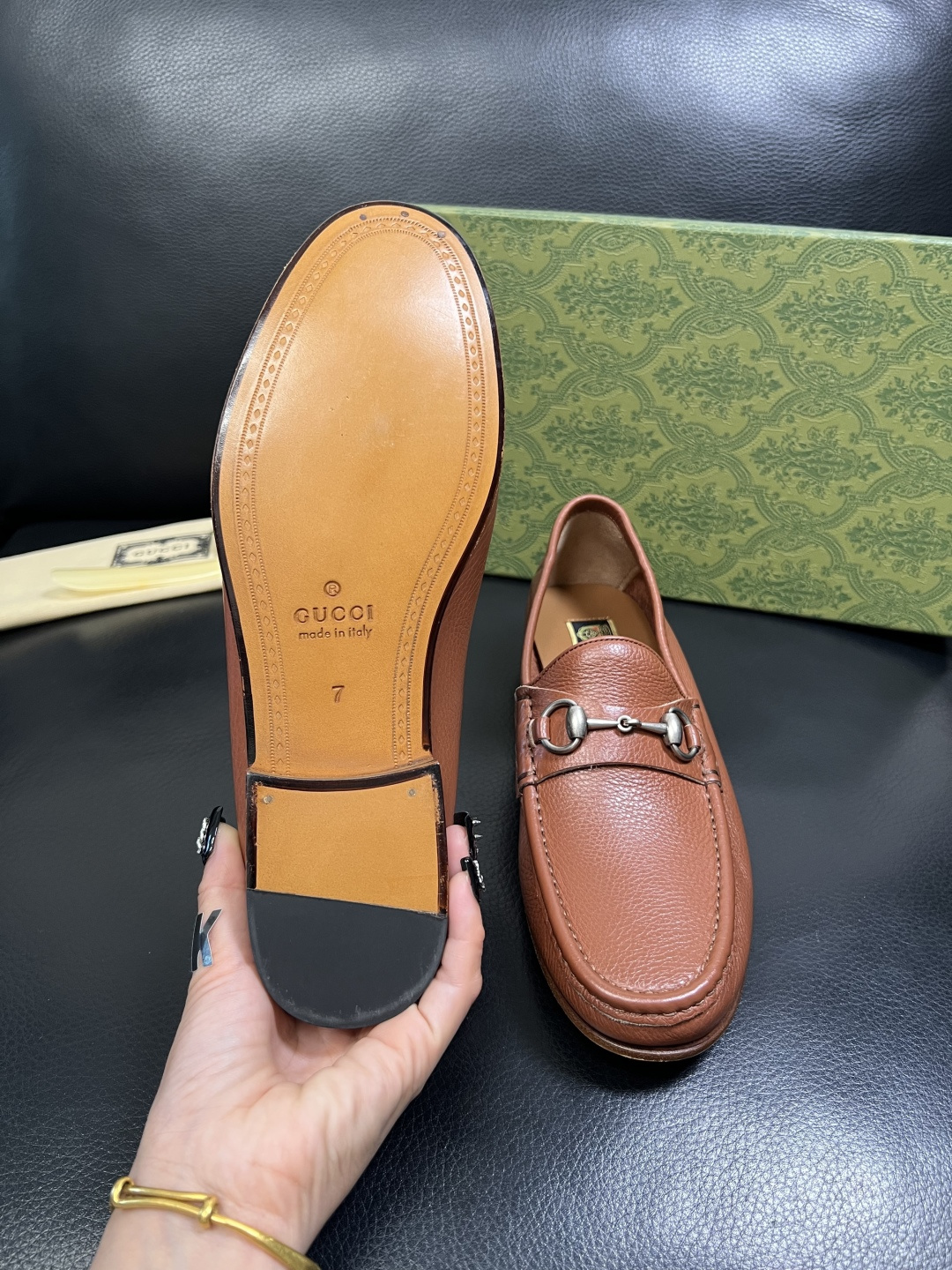 Gucci 顶级工艺品 古奇 皮鞋系列专柜同步 原厂配置，意大利进口原版牛皮，进口水染牛里 ，鞋底：原厂