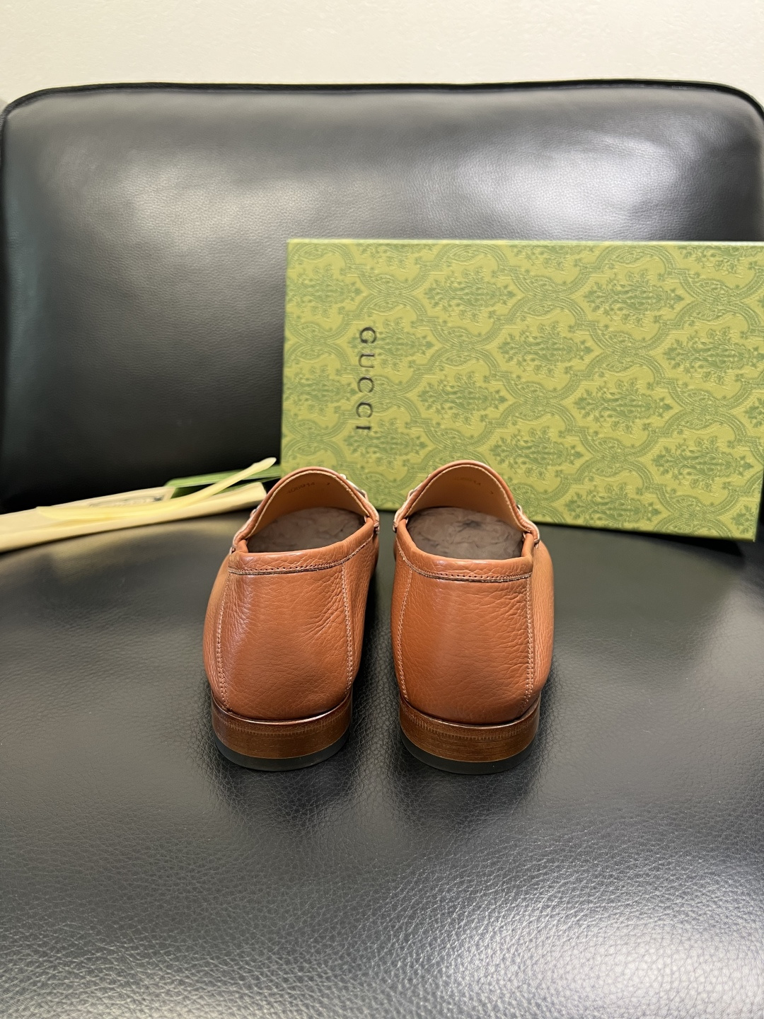 Gucci 顶级工艺品 古奇 皮鞋系列专柜同步 原厂配置，意大利进口原版牛皮，进口水染牛里 ，鞋底：原厂