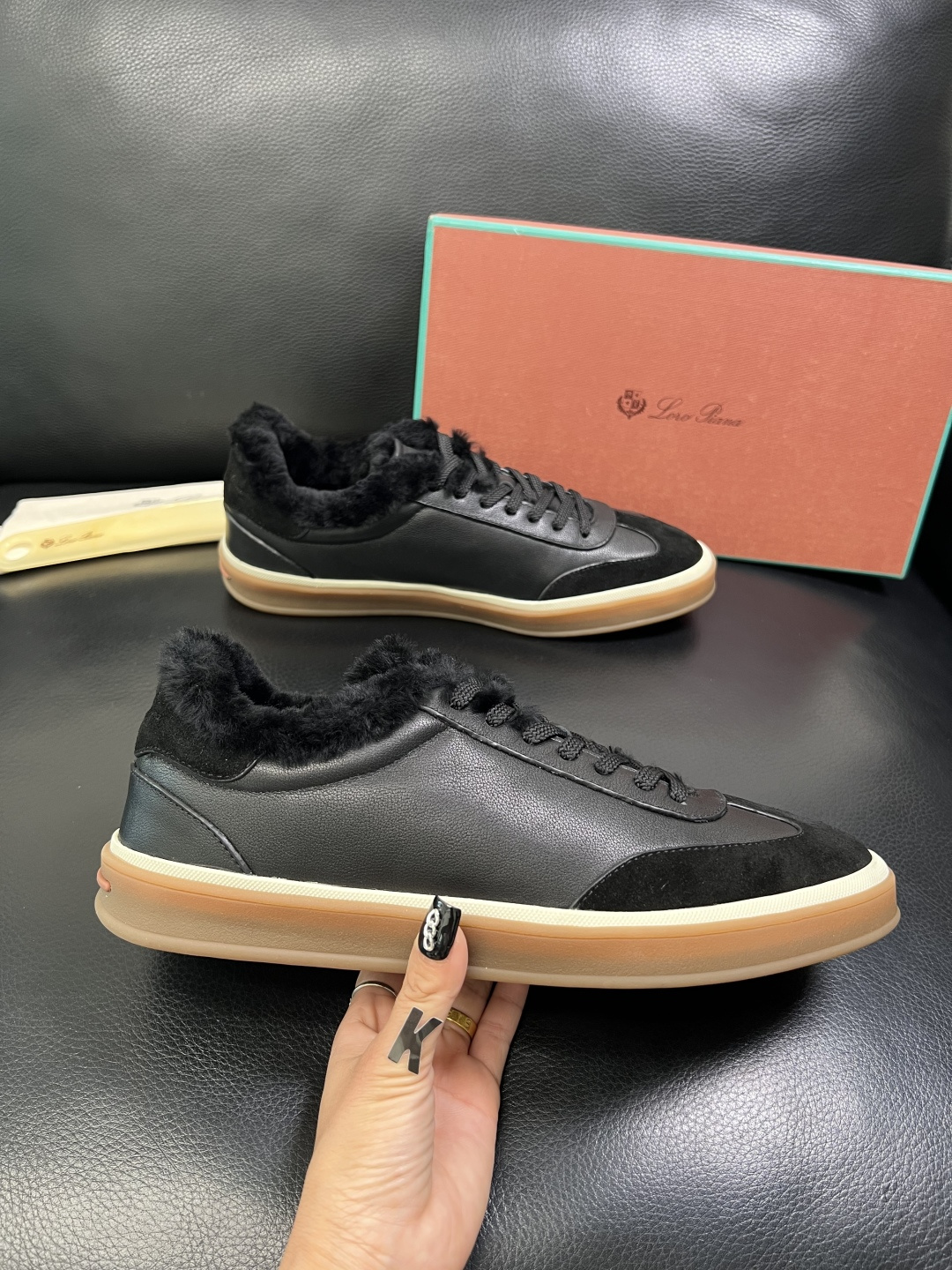 Loro piana 高品质 顶级工艺品 诺悠翩雅 新品专柜同步原厂配置，鞋面意大利进口牛皮面料，羔羊毛