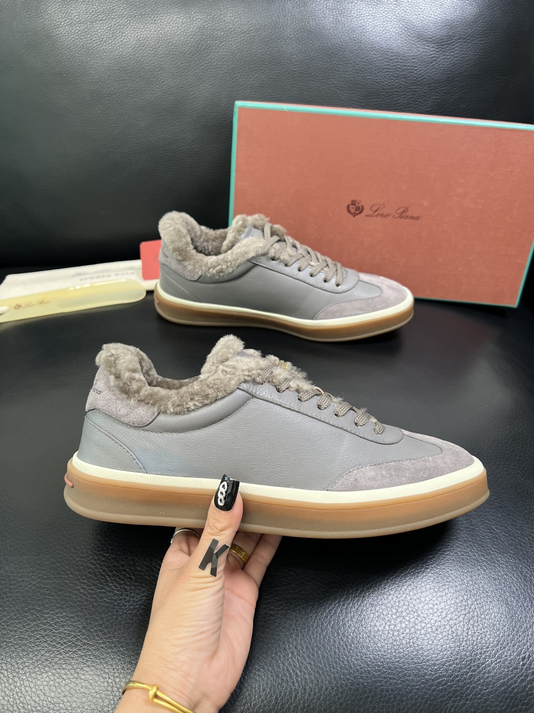 Loro piana 高品质 顶级工艺品 诺悠翩雅 新品专柜同步原厂配置，鞋面意大利进口牛皮面料，羔羊毛