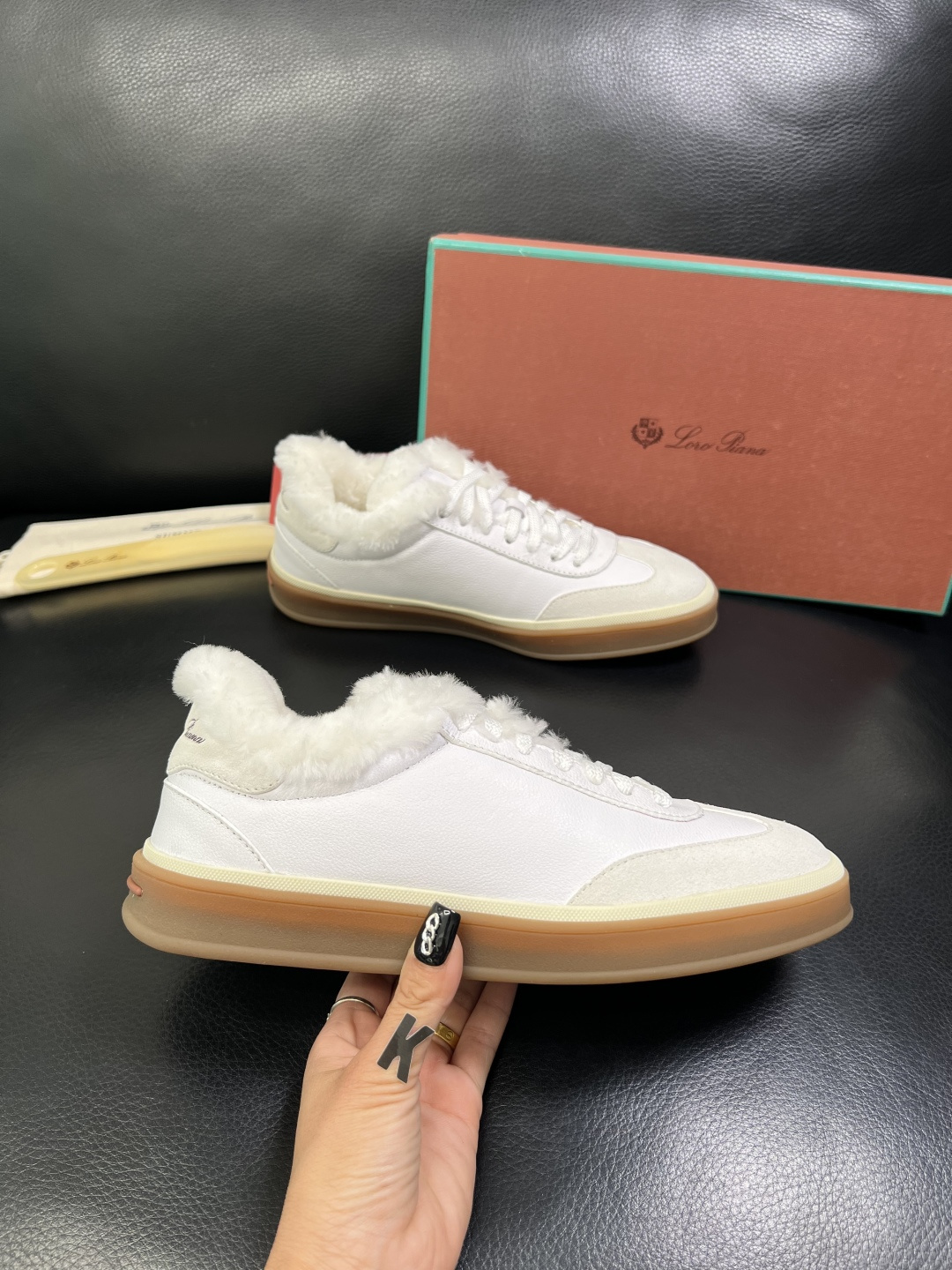 Loro piana 高品质 顶级工艺品 诺悠翩雅 新品专柜同步原厂配置，鞋面意大利进口牛皮面料，羔羊毛