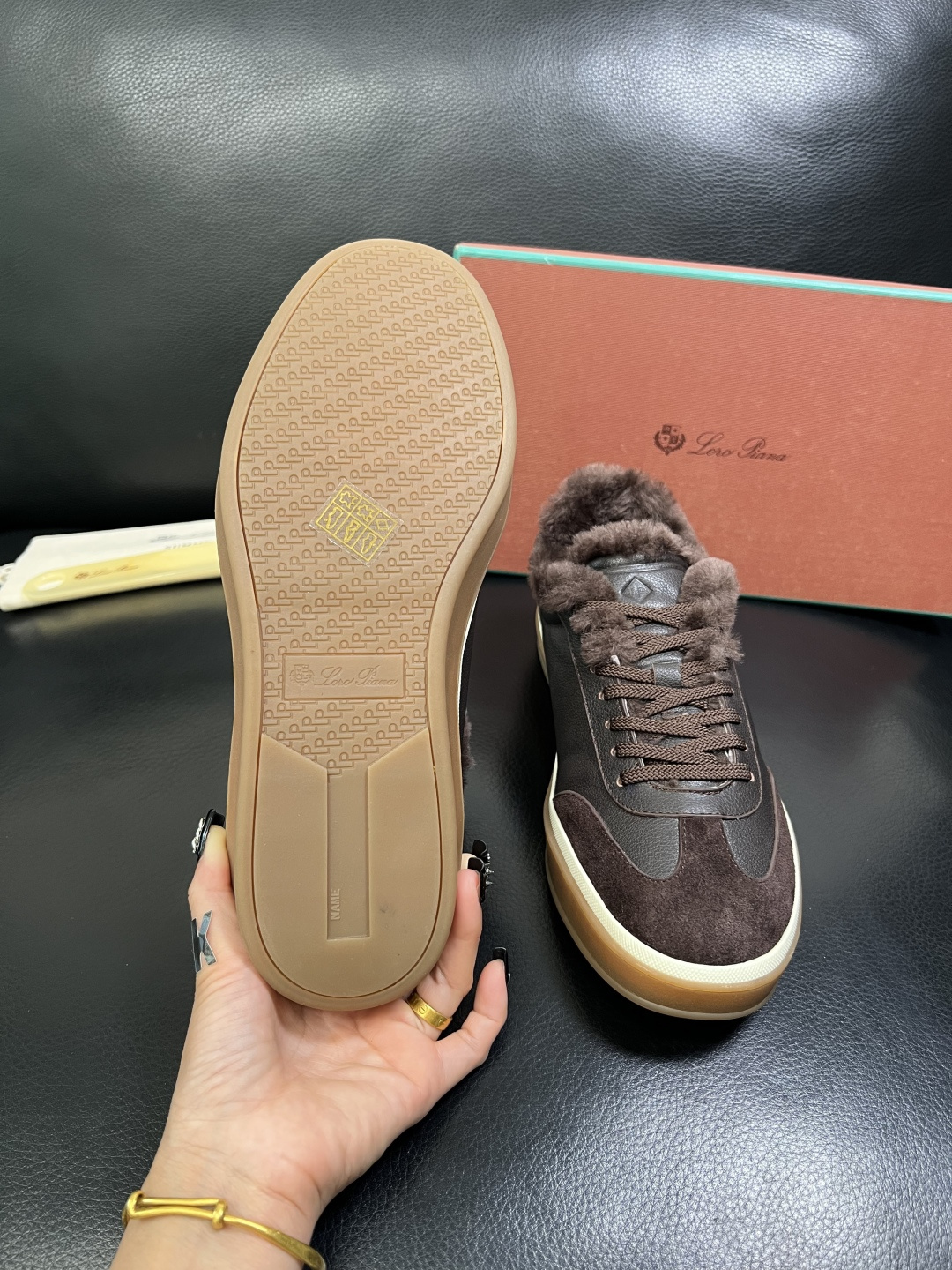 Loro piana 高品质 顶级工艺品 诺悠翩雅 新品专柜同步原厂配置，鞋面意大利进口牛皮面料，羔羊毛