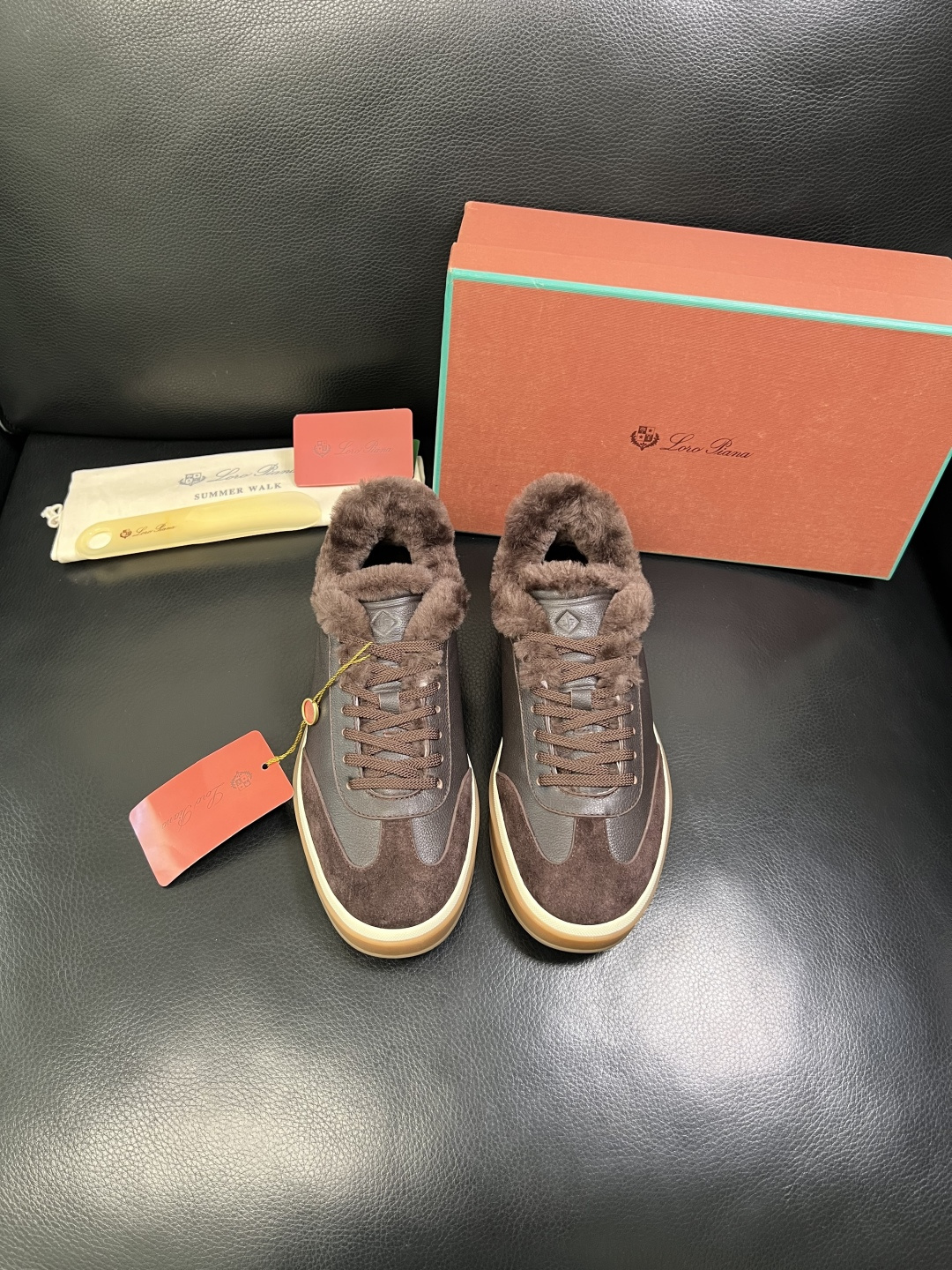 Loro piana 高品质 顶级工艺品 诺悠翩雅 新品专柜同步原厂配置，鞋面意大利进口牛皮面料，羔羊毛