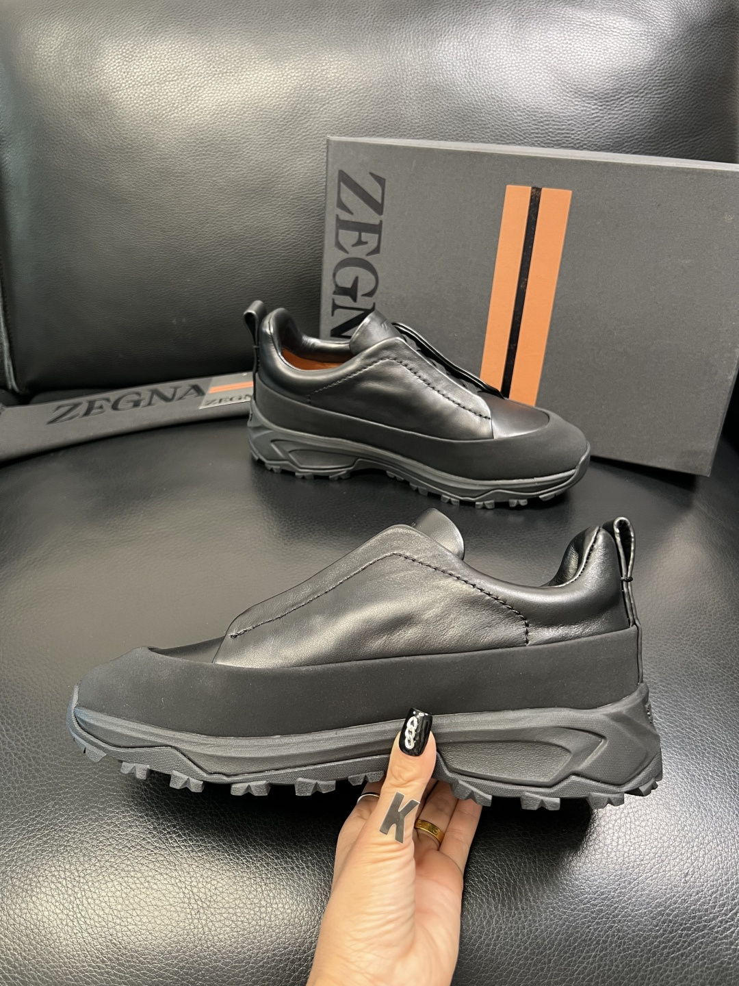 Zegna 高品质 顶级工艺品 杰尼亚 专柜新款原厂配置，意大利进口牛皮面料，进口牛里垫，透气舒适，鞋底