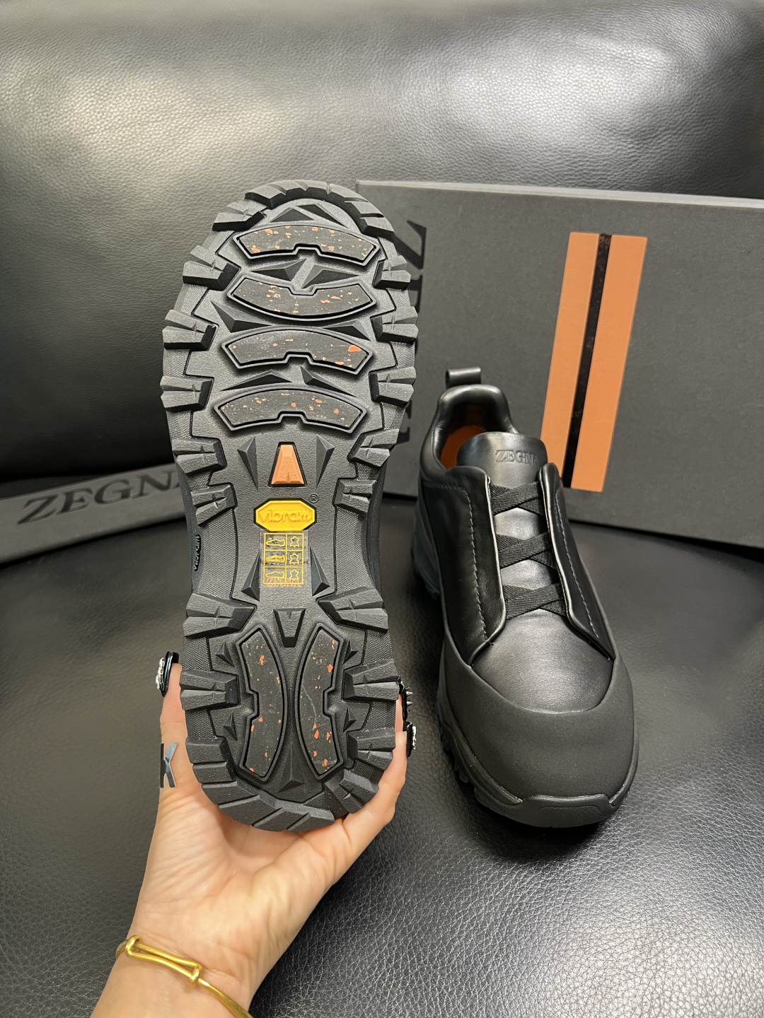 Zegna 高品质 顶级工艺品 杰尼亚 专柜新款原厂配置，意大利进口牛皮面料，进口牛里垫，透气舒适，鞋底