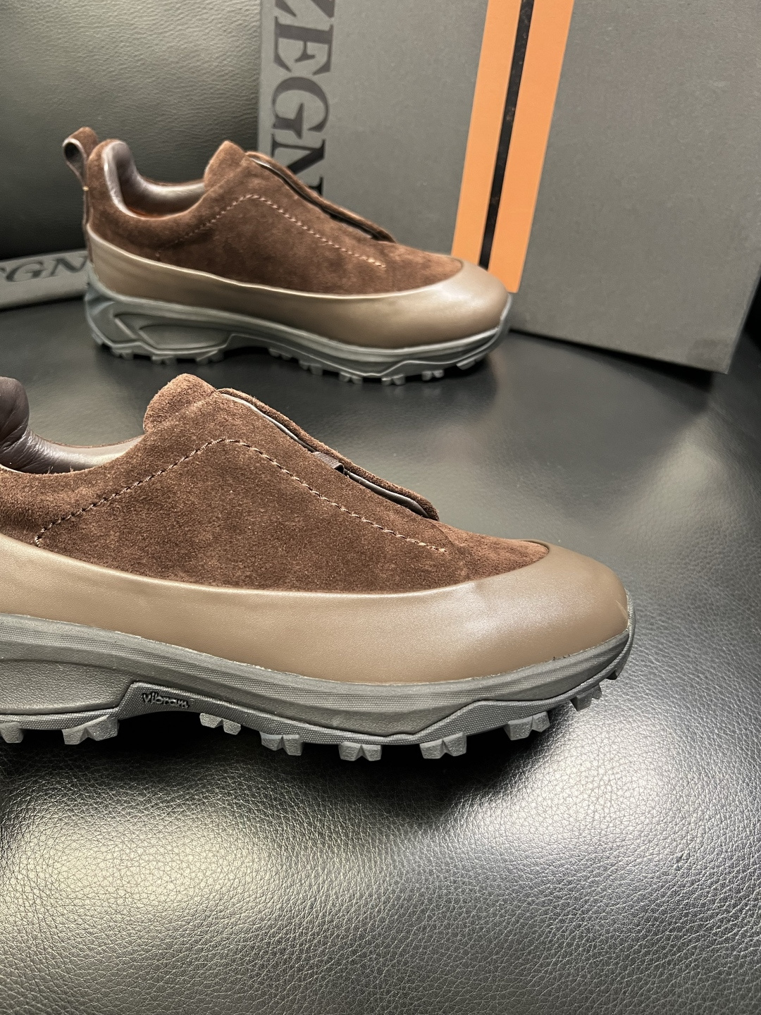 Zegna 高品质 顶级工艺品 杰尼亚 专柜新款原厂配置，意大利进口牛皮面料，进口牛里垫，透气舒适，鞋底