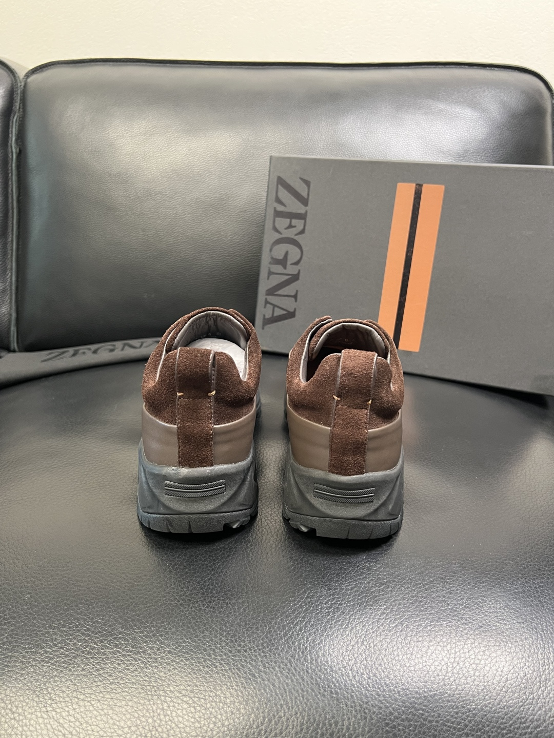 Zegna 高品质 顶级工艺品 杰尼亚 专柜新款原厂配置，意大利进口牛皮面料，进口牛里垫，透气舒适，鞋底