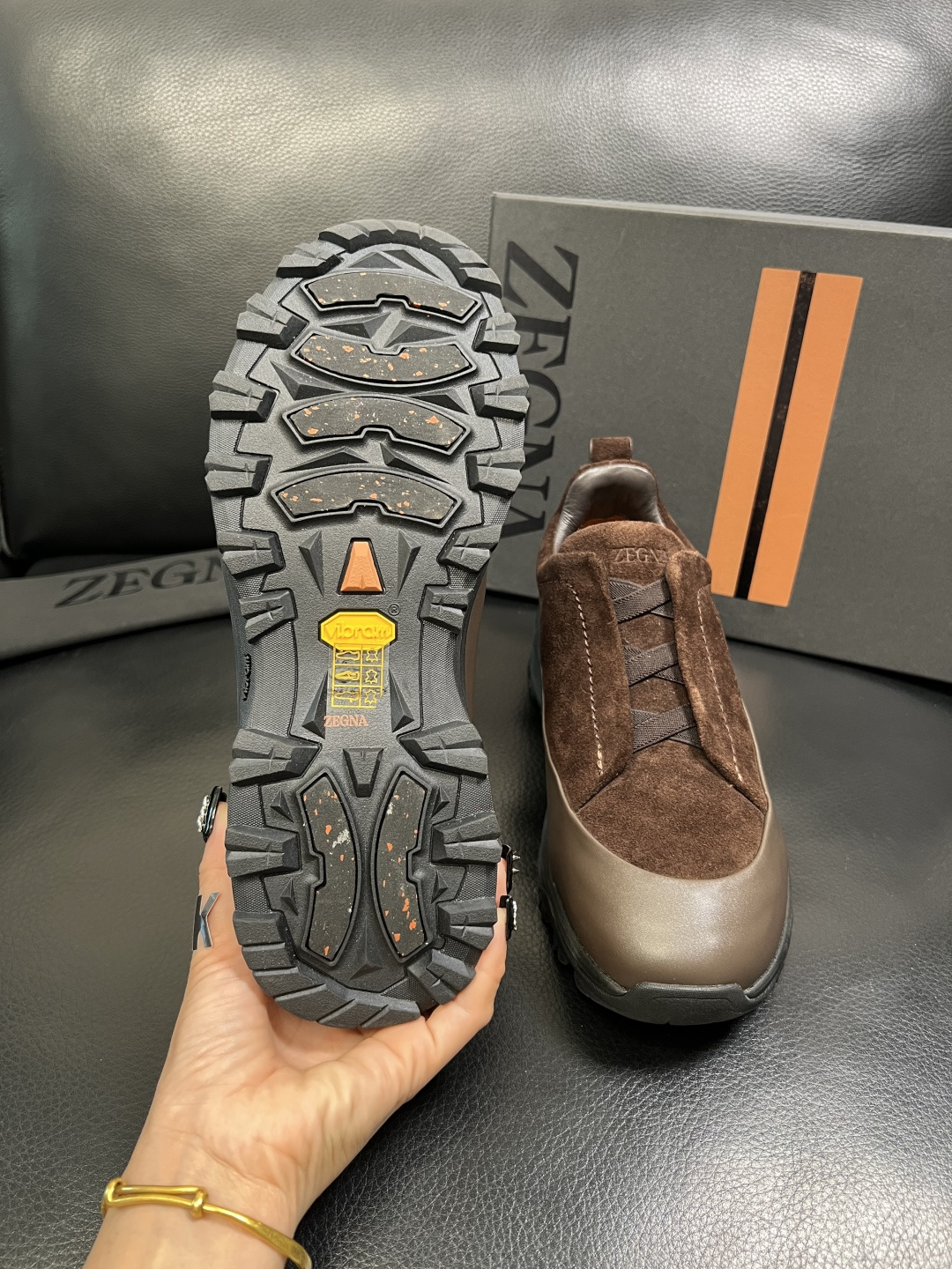 Zegna 高品质 顶级工艺品 杰尼亚 专柜新款原厂配置，意大利进口牛皮面料，进口牛里垫，透气舒适，鞋底