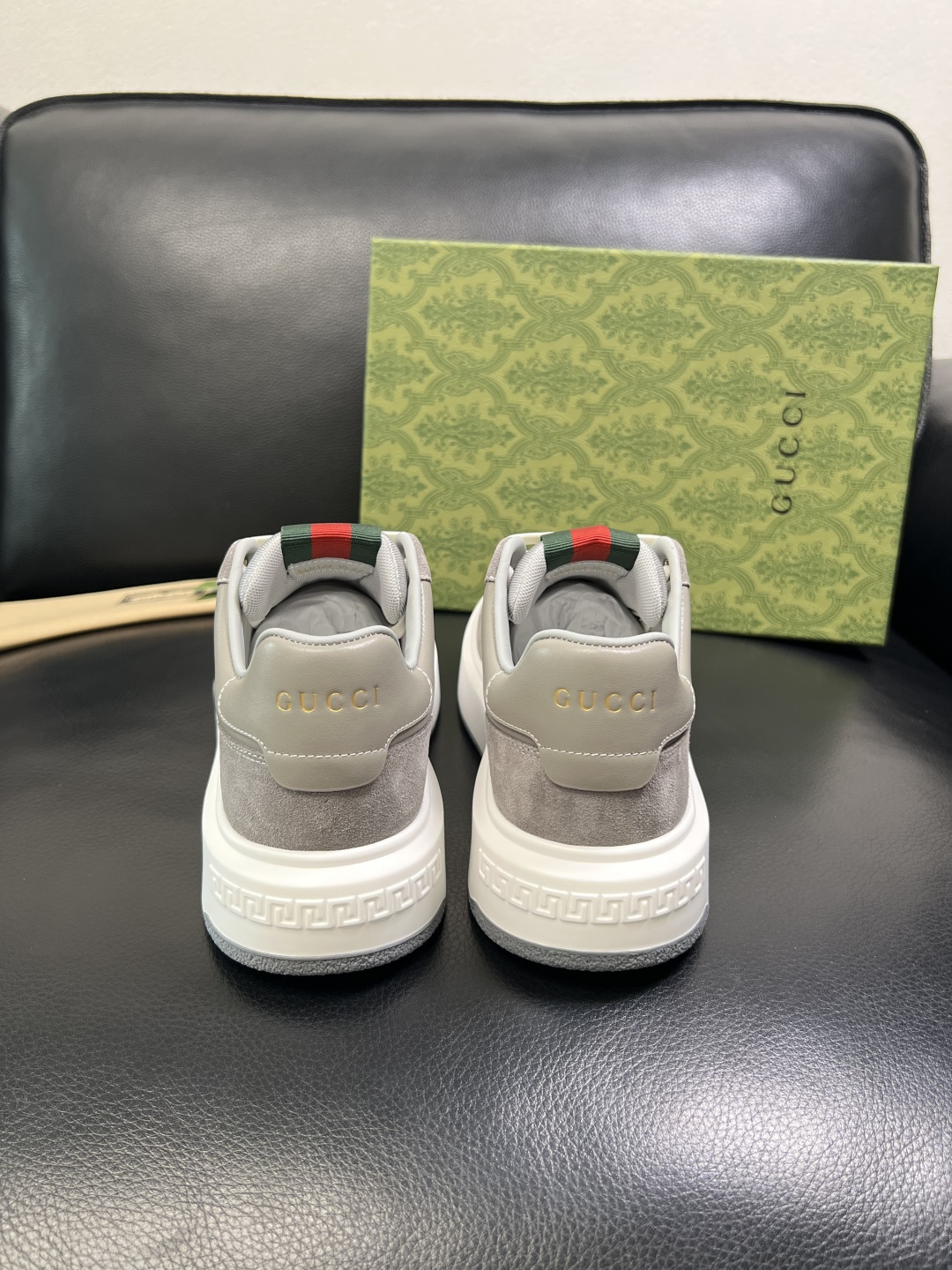 Gucci 高品质 顶级工艺品 古奇 专柜新款原厂配置，意大利进口牛皮面料，进口牛皮内里垫，透气舒适，鞋