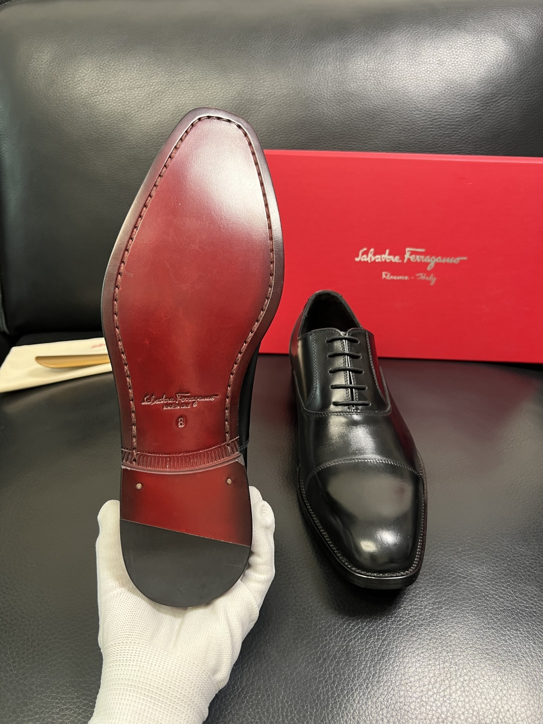 Ferragamo 高品质 顶级工艺品 菲拉格慕 专柜同步发售原厂配置，意大利进口原版牛皮，进口水染牛里