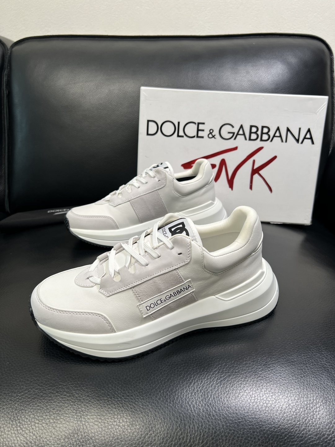 Dolce & Gabbana 高品质 顶级工艺品 杜嘉班纳 爆款专柜新品同步，鞋面意大利进口牛皮面料，