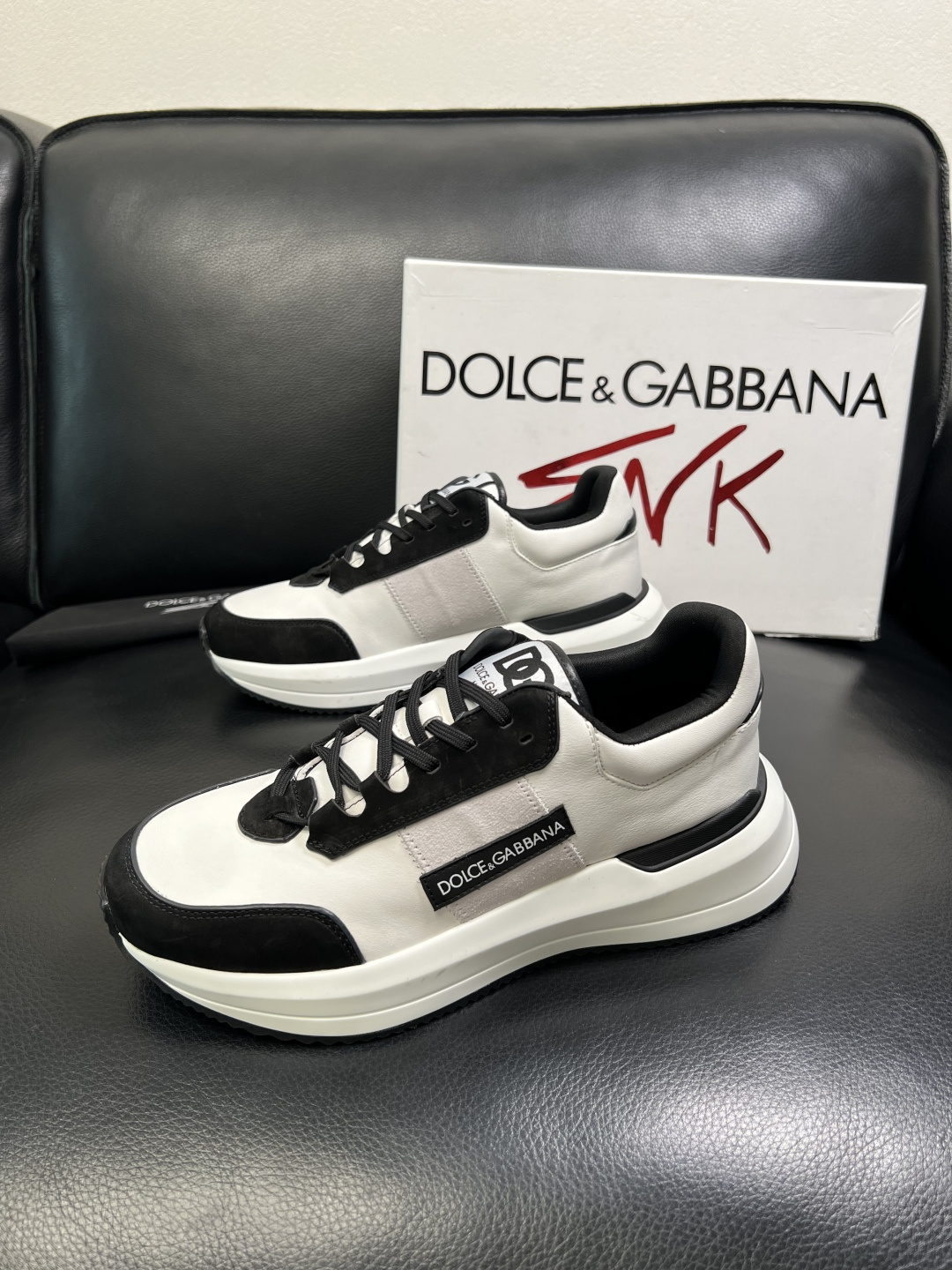 Dolce & Gabbana 高品质 顶级工艺品 杜嘉班纳 爆款专柜新品同步，鞋面意大利进口牛皮面料，