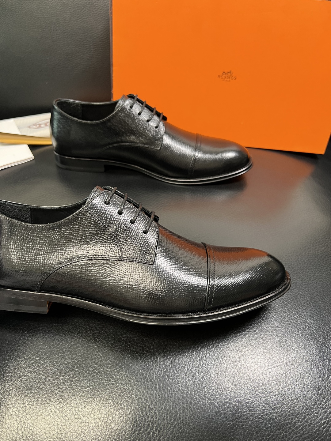 Hermes 高品质 顶级工艺品 爱马仕 皮鞋专柜同步 原厂配置，意大利进口原版牛皮面料，透气舒适进口水