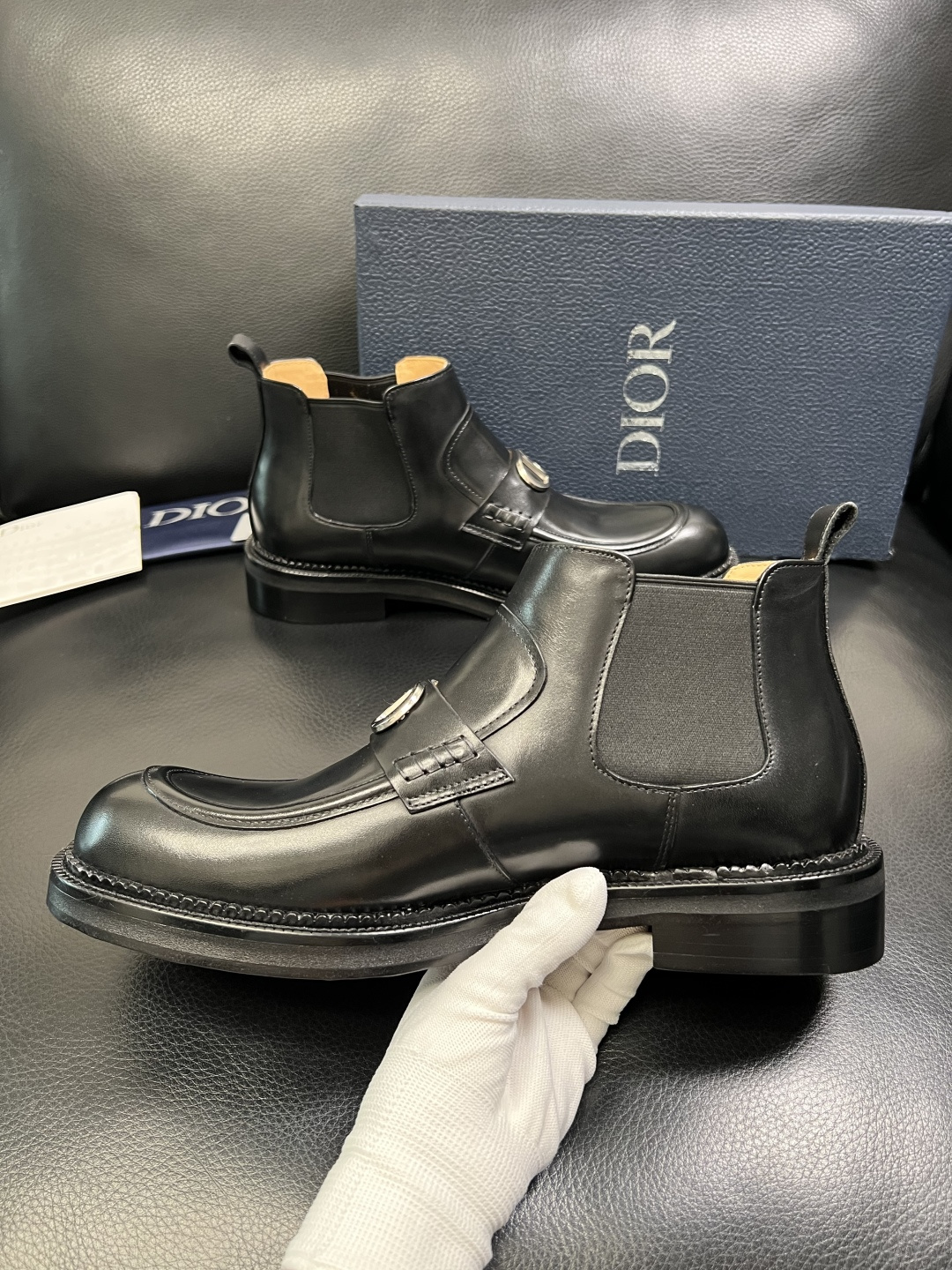 Dior 顶级工艺品 迪奥 靴子高帮专柜同步 原厂配置，意大利进口原版牛皮面料，透气舒适进口水染牛里垫，