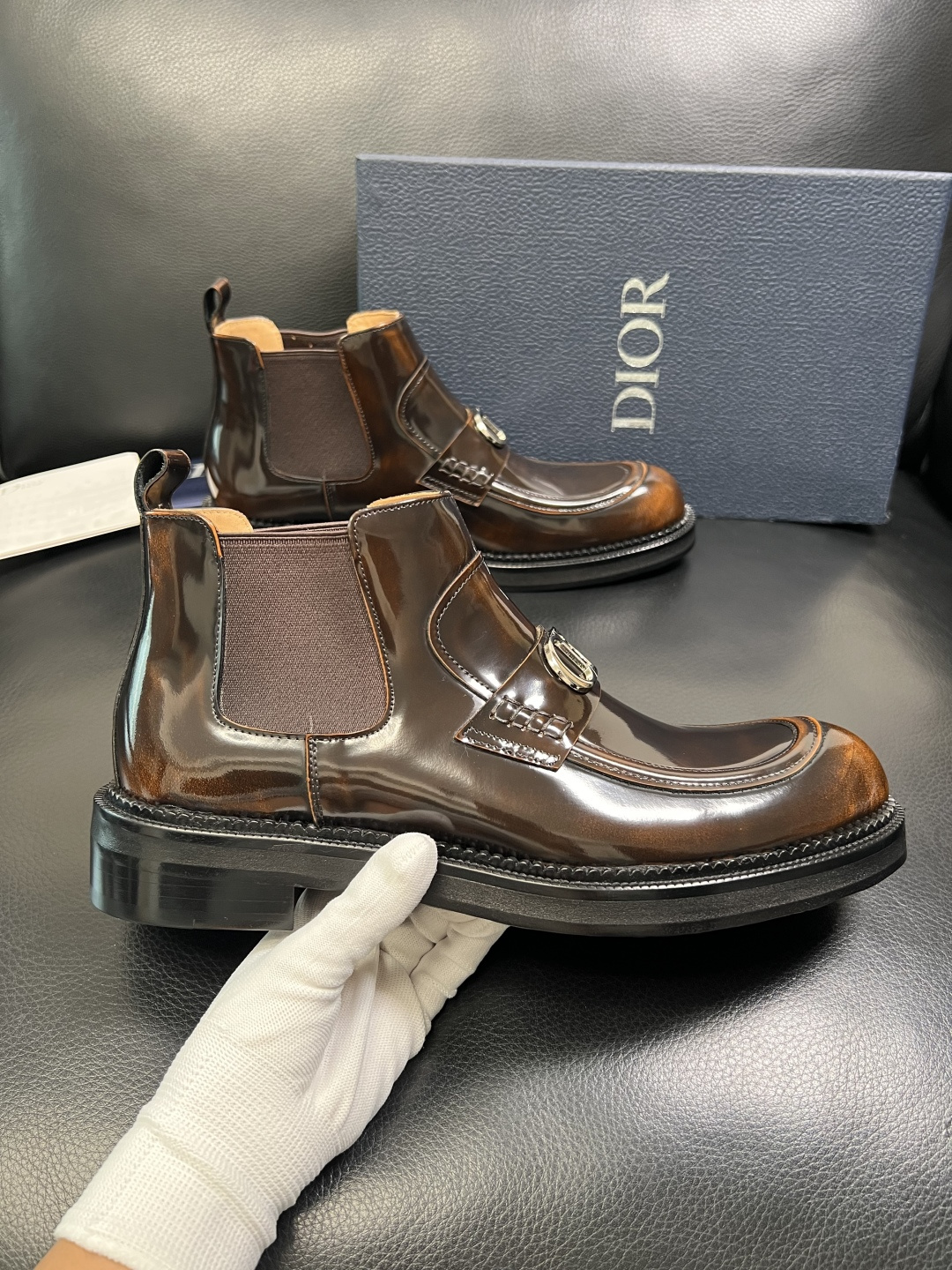 Dior 顶级工艺品 迪奥 靴子高帮专柜同步 原厂配置，意大利进口原版牛皮面料，透气舒适进口水染牛里垫，