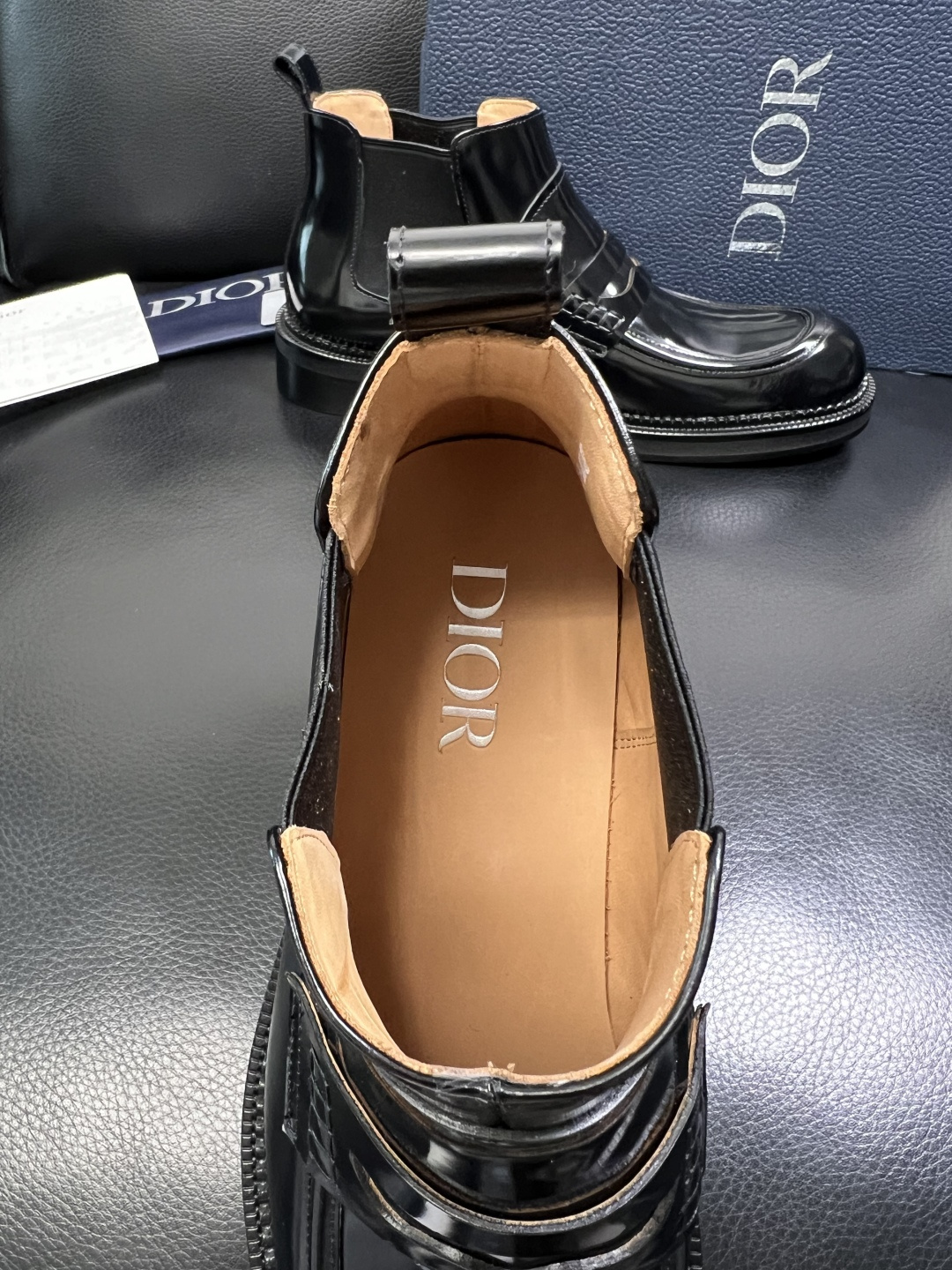 Dior 顶级工艺品 迪奥 靴子高帮专柜同步 原厂配置，意大利进口原版牛皮面料，透气舒适进口水染牛里垫，