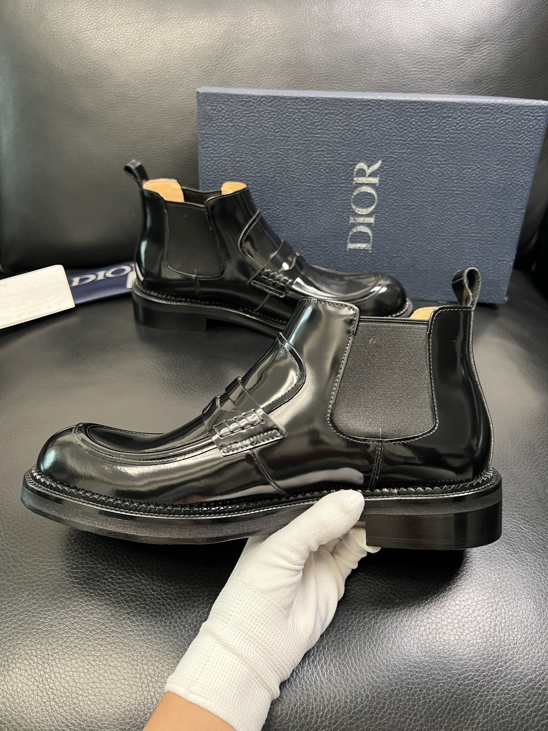 Dior 顶级工艺品 迪奥 靴子高帮专柜同步 原厂配置，意大利进口原版牛皮面料，透气舒适进口水染牛里垫，