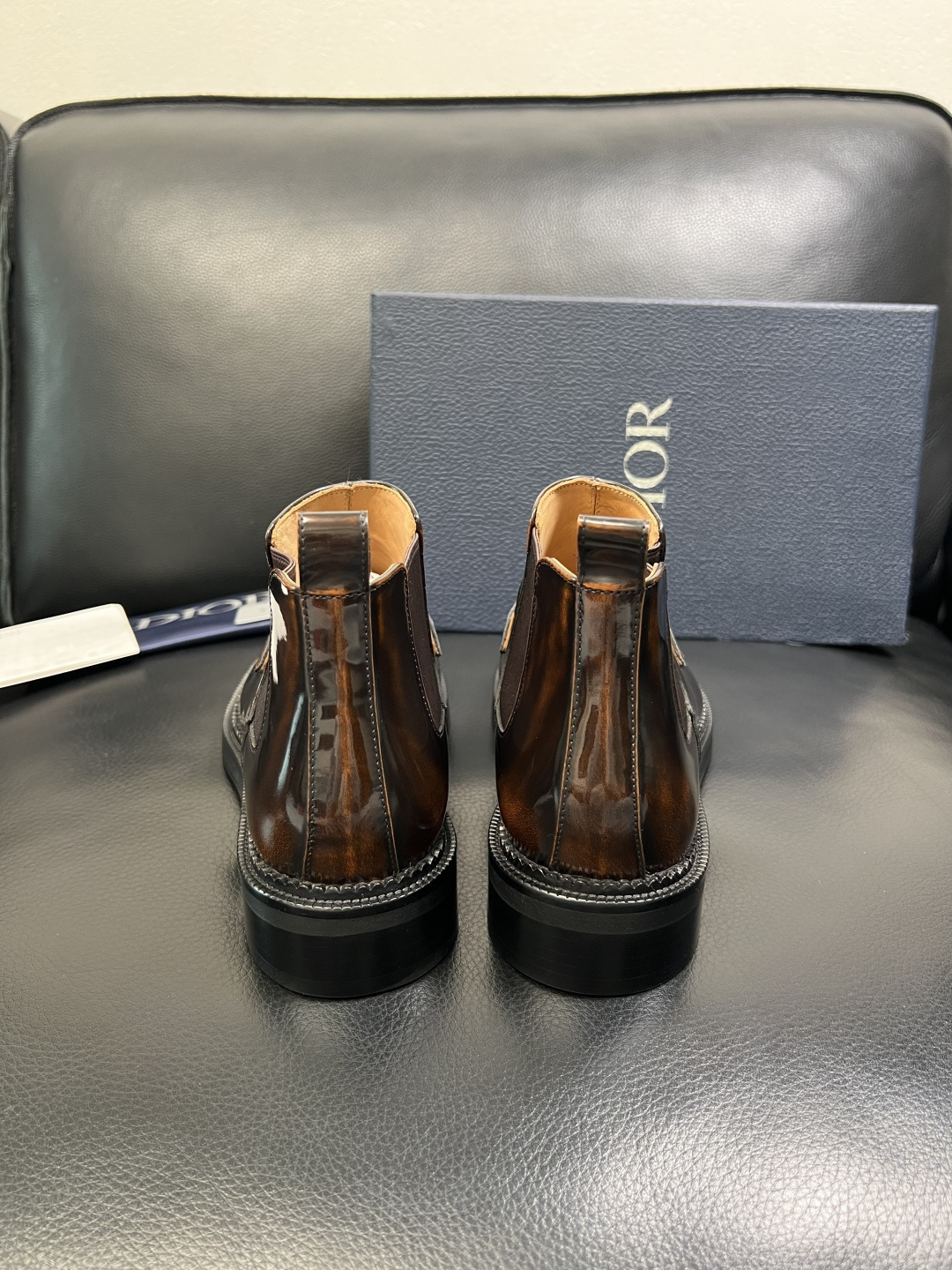 Dior 顶级工艺品 迪奥 靴子高帮专柜同步 原厂配置，意大利进口原版牛皮面料，透气舒适进口水染牛里垫，