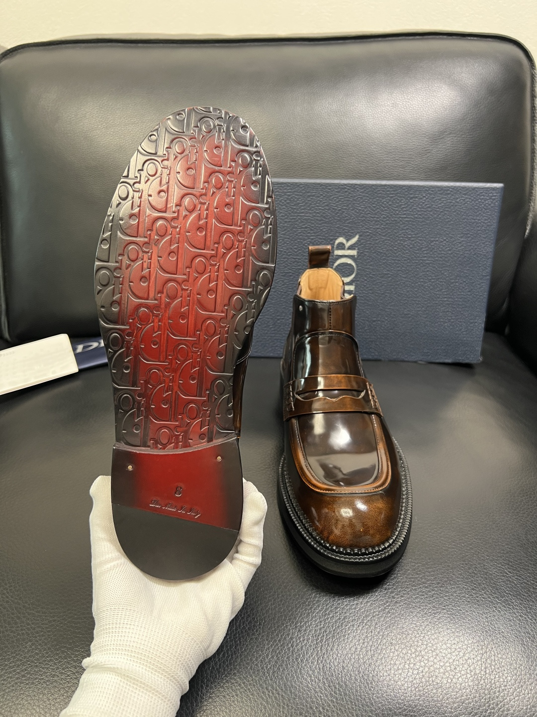 Dior 顶级工艺品 迪奥 靴子高帮专柜同步 原厂配置，意大利进口原版牛皮面料，透气舒适进口水染牛里垫，