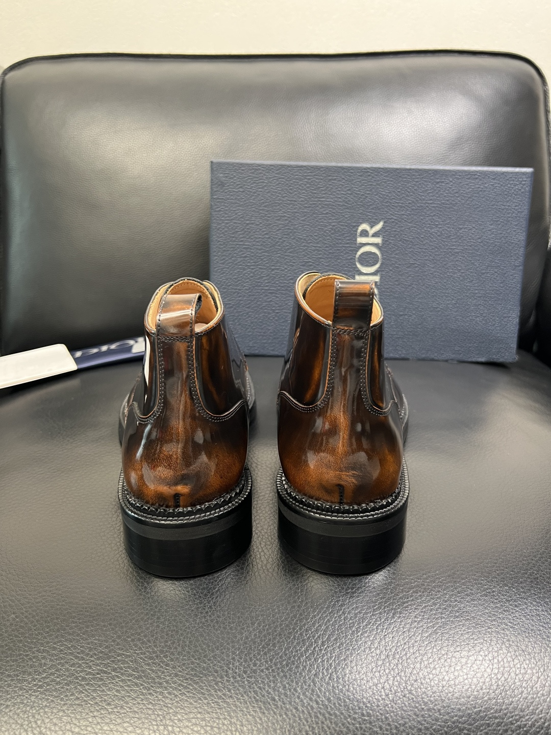 Dior 顶级工艺品 迪奥 靴子高帮专柜同步 原厂配置，意大利进口原版牛皮面料，透气舒适进口水染牛里垫，