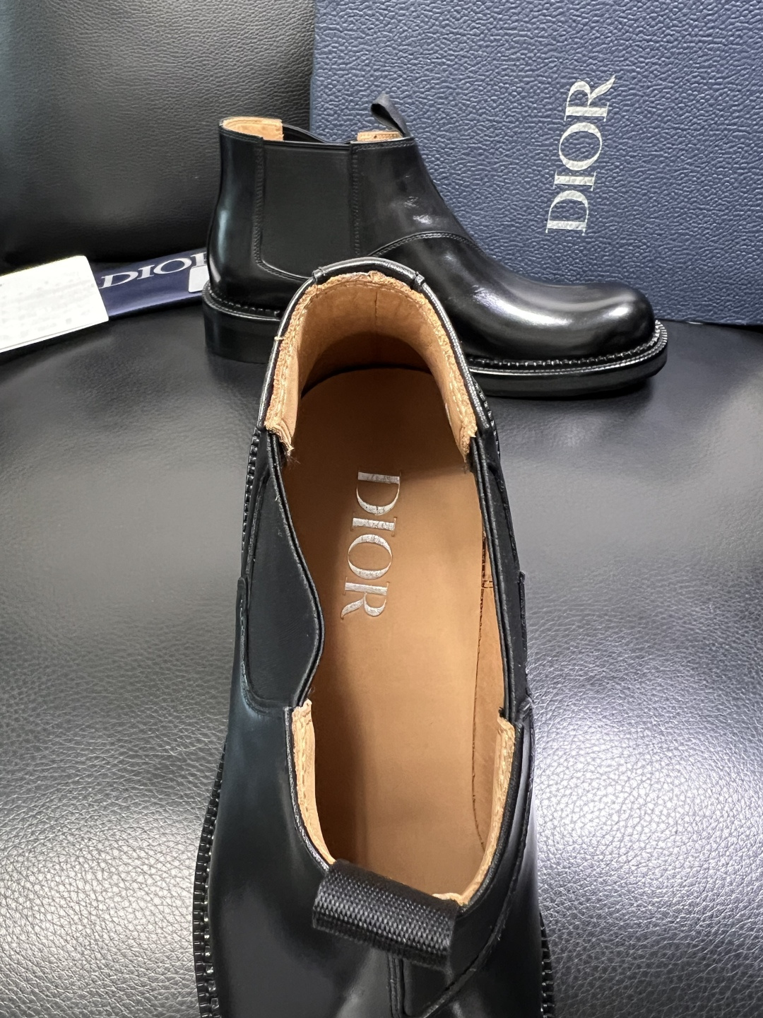 Dior 顶级工艺品 迪奥 靴子高帮专柜同步 原厂配置，意大利进口原版牛皮面料，透气舒适进口水染牛里垫，