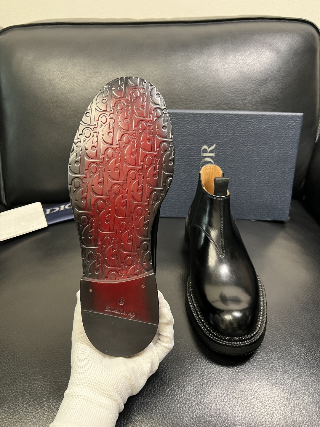 Dior 顶级工艺品 迪奥 靴子高帮专柜同步 原厂配置，意大利进口原版牛皮面料，透气舒适进口水染牛里垫，