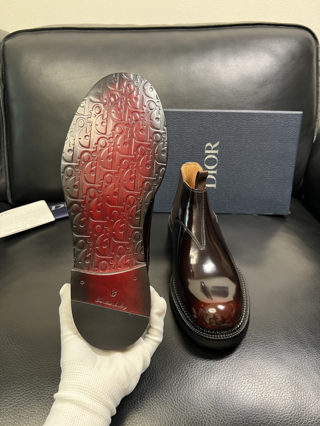 Dior 顶级工艺品 迪奥 靴子高帮专柜同步 原厂配置，意大利进口原版牛皮面料，透气舒适进口水染牛里垫，