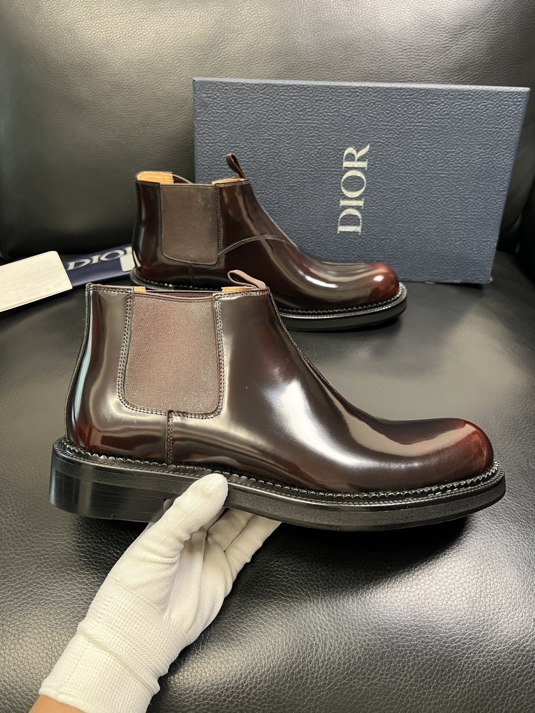 Dior 顶级工艺品 迪奥 靴子高帮专柜同步 原厂配置，意大利进口原版牛皮面料，透气舒适进口水染牛里垫，