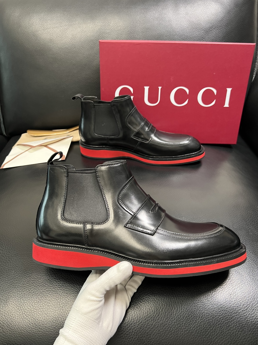 Gucci 高品质 顶级工艺品 古奇 皮鞋系列专柜同步 原厂配置，意大利进口原版牛皮，进口水染牛里 ，鞋