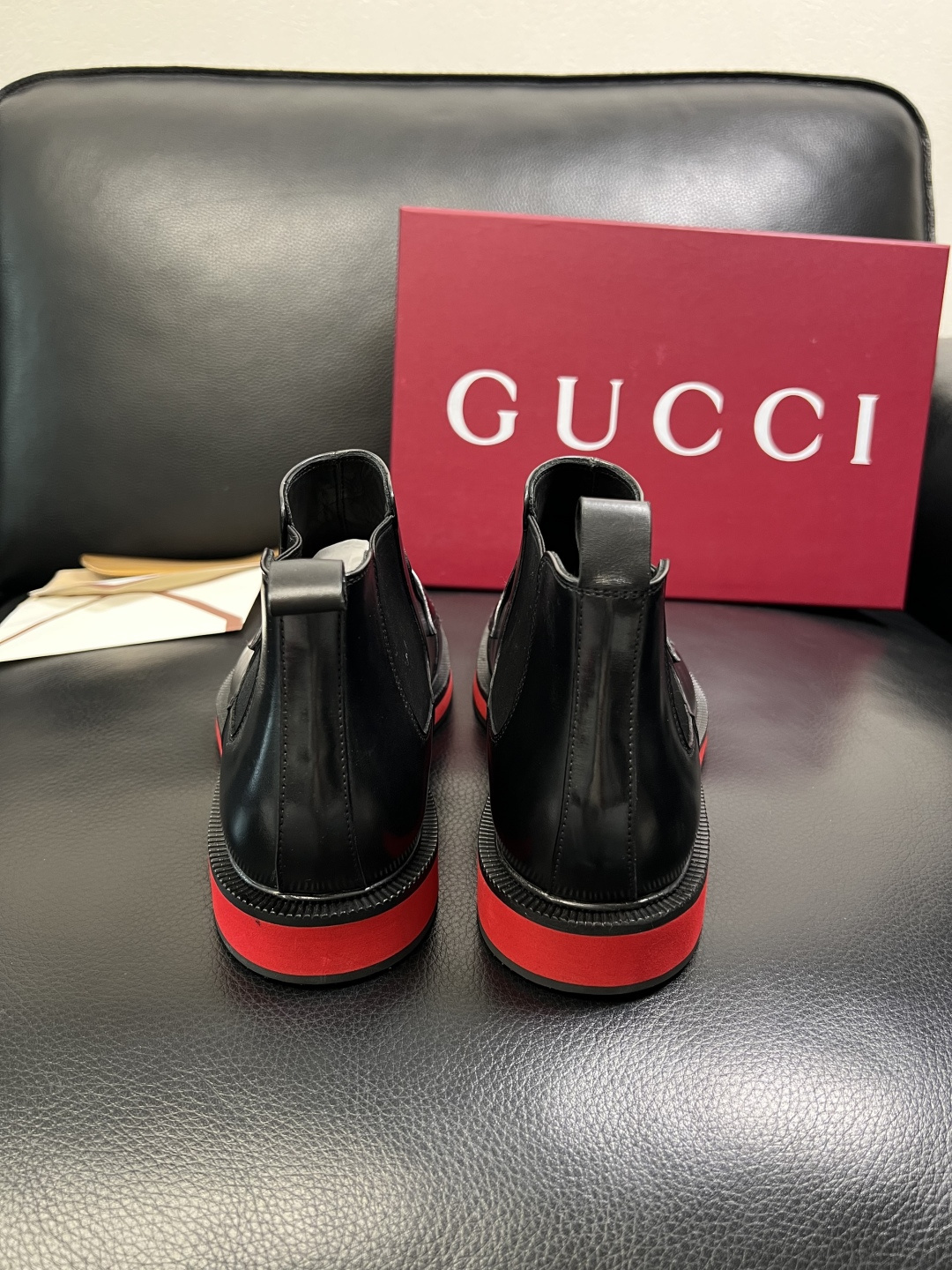 Gucci 高品质 顶级工艺品 古奇 皮鞋系列专柜同步 原厂配置，意大利进口原版牛皮，进口水染牛里 ，鞋