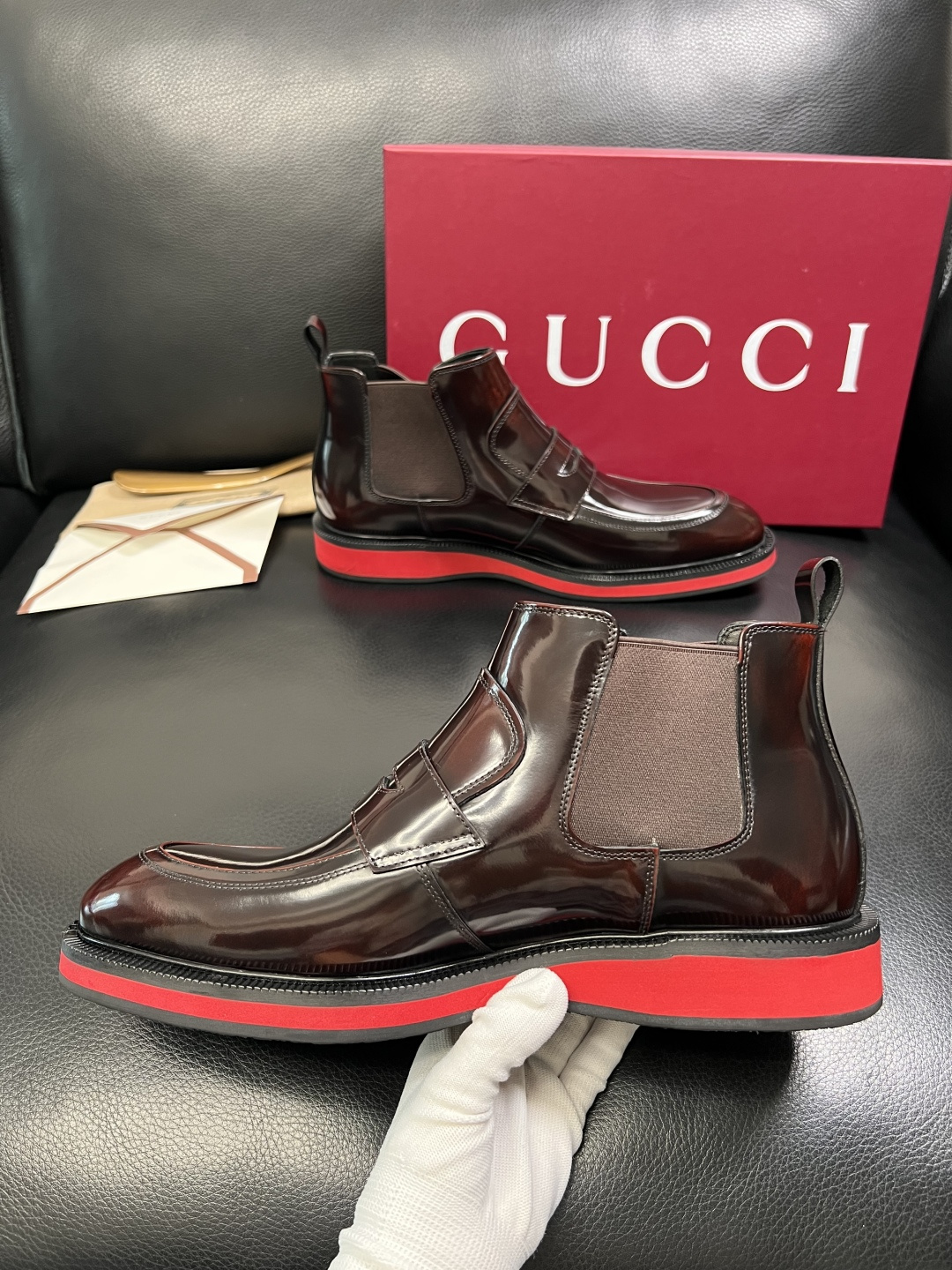 Gucci 高品质 顶级工艺品 古奇 皮鞋系列专柜同步 原厂配置，意大利进口原版牛皮，进口水染牛里 ，鞋