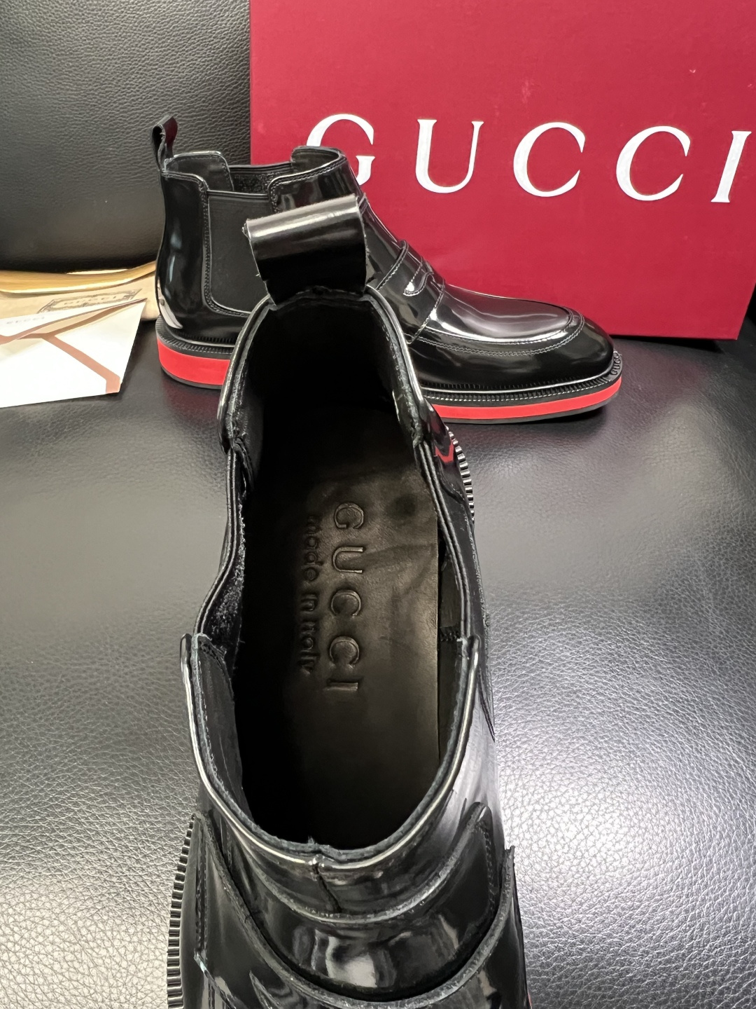 Gucci 高品质 顶级工艺品 古奇 皮鞋系列专柜同步 原厂配置，意大利进口原版牛皮，进口水染牛里 ，鞋