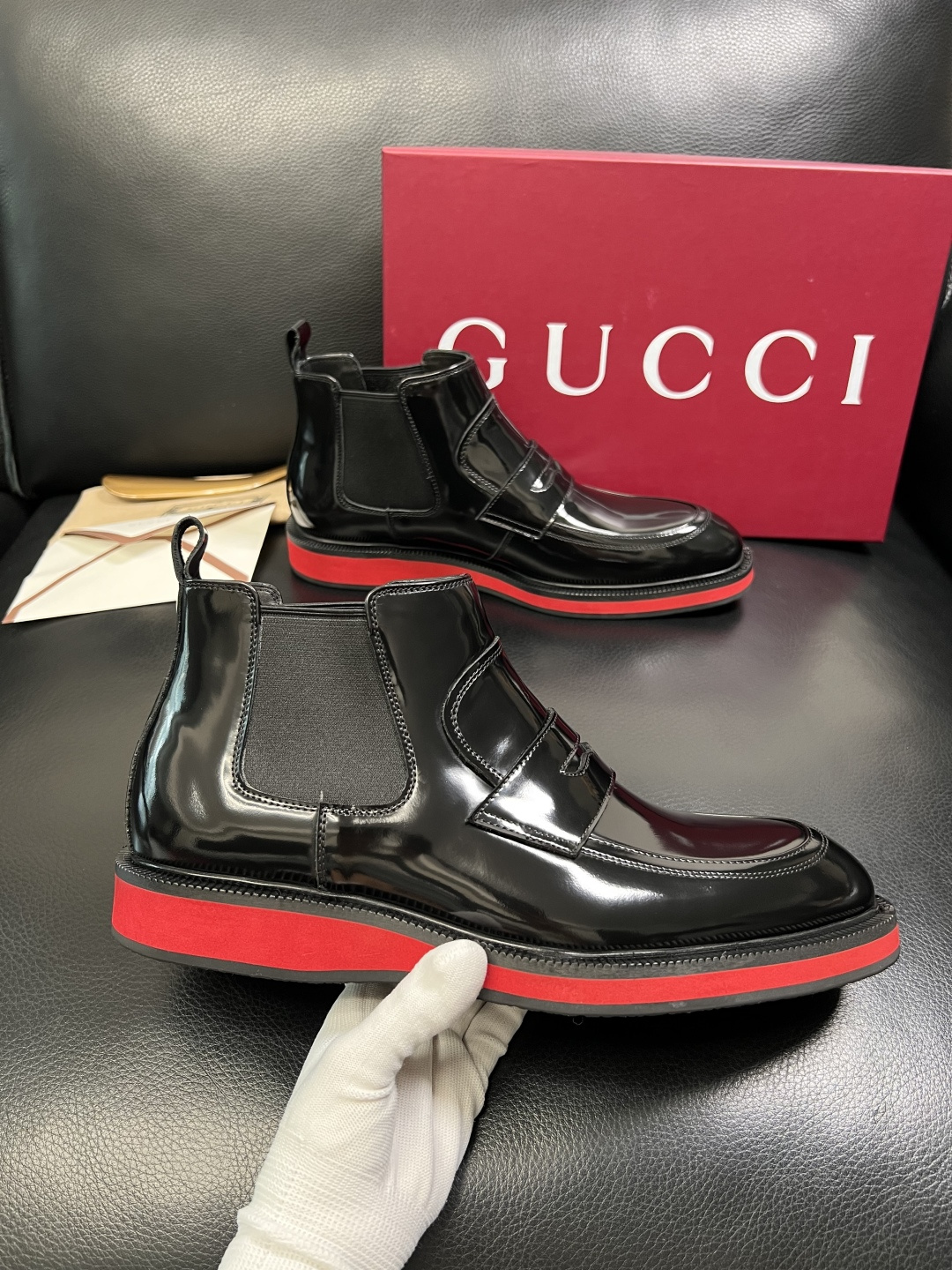 Gucci 高品质 顶级工艺品 古奇 皮鞋系列专柜同步 原厂配置，意大利进口原版牛皮，进口水染牛里 ，鞋