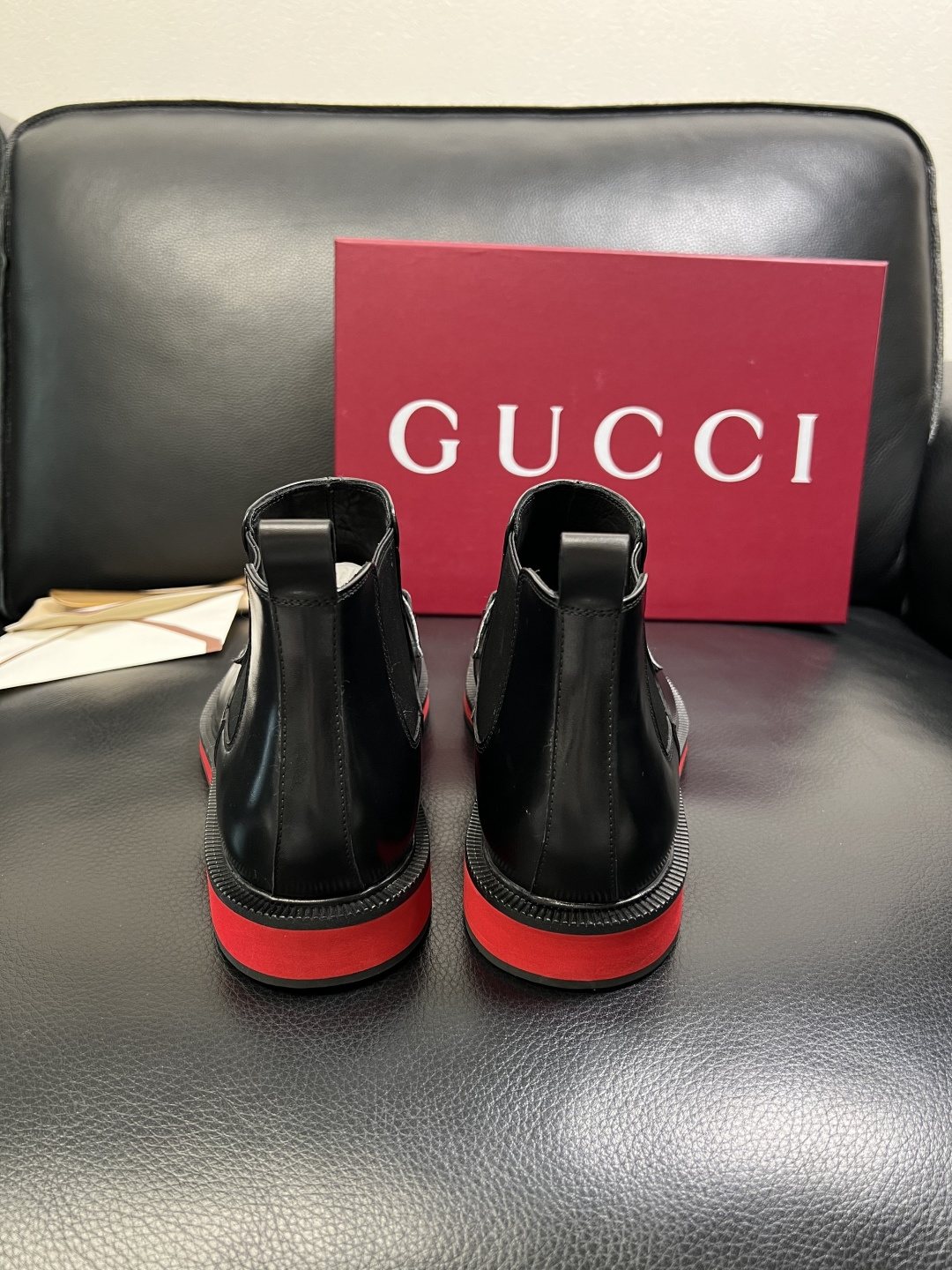 Gucci 高品质 顶级工艺品 古奇 皮鞋系列专柜同步 原厂配置，意大利进口原版牛皮，进口水染牛里 ，鞋