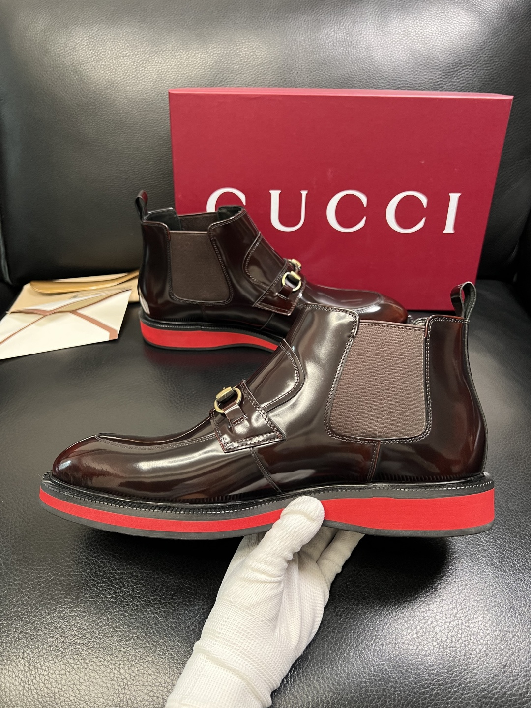 Gucci 高品质 顶级工艺品 古奇 皮鞋系列专柜同步 原厂配置，意大利进口原版牛皮，进口水染牛里 ，鞋