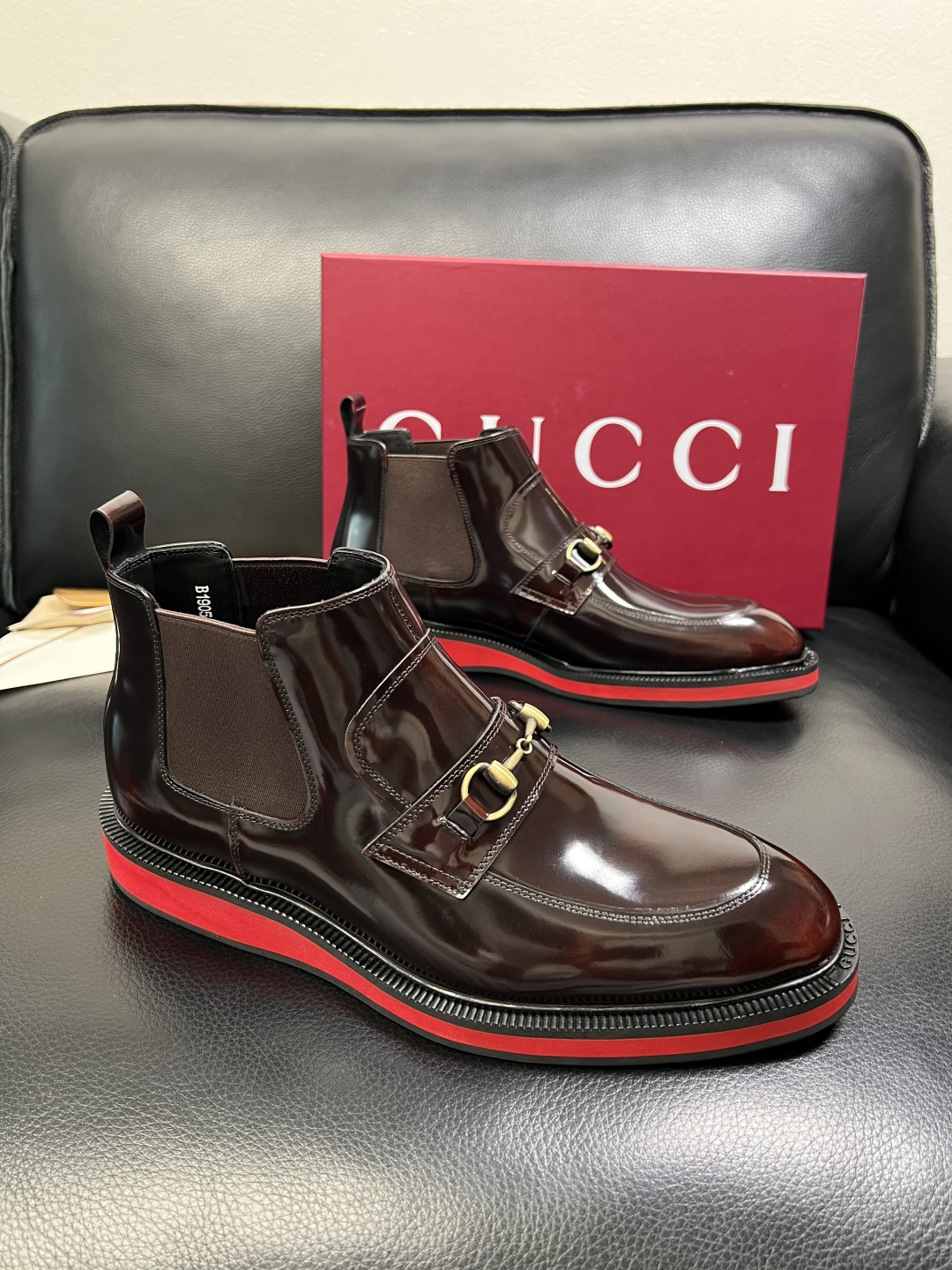 Gucci 高品质 顶级工艺品 古奇 皮鞋系列专柜同步 原厂配置，意大利进口原版牛皮，进口水染牛里 ，鞋