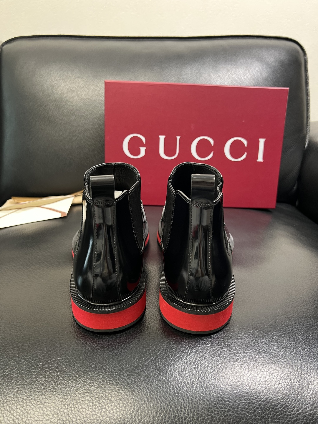 Gucci 高品质 顶级工艺品 古奇 皮鞋系列专柜同步 原厂配置，意大利进口原版牛皮，进口水染牛里 ，鞋