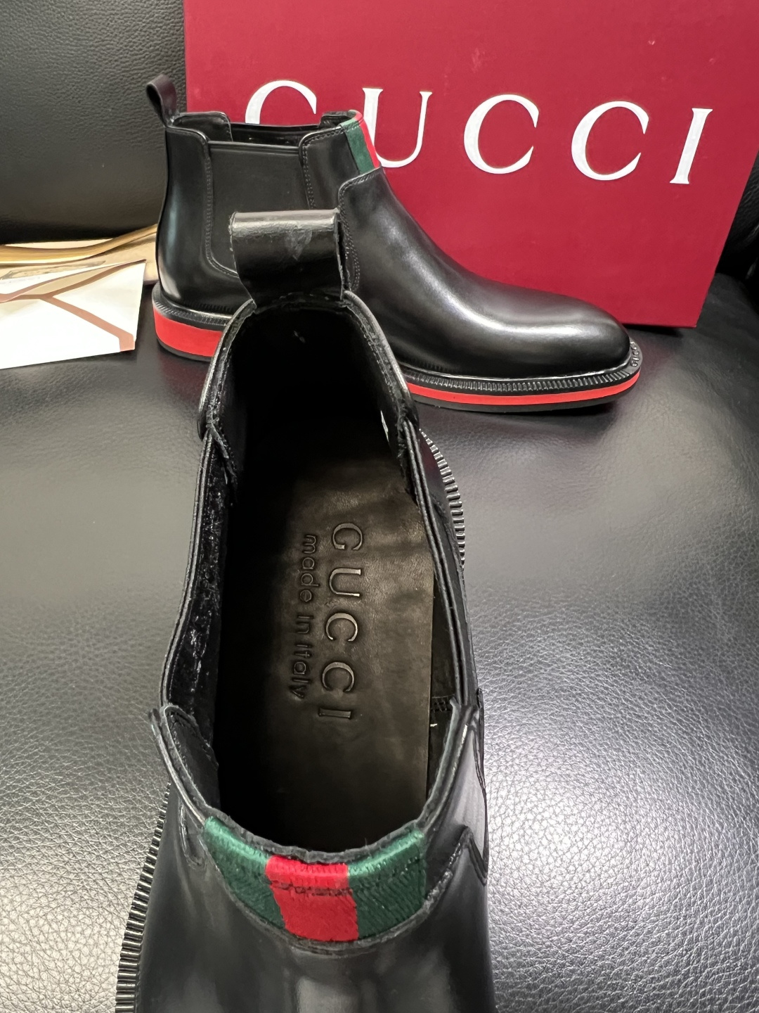Gucci 高品质 顶级工艺品 古奇 皮鞋系列专柜同步 原厂配置，意大利进口原版牛皮，进口水染牛里 ，鞋