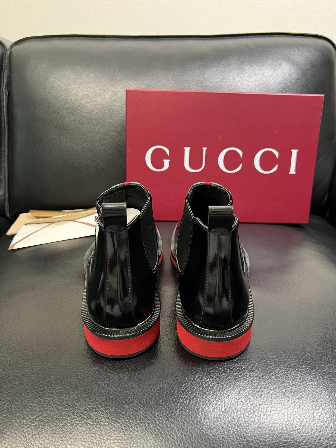 Gucci 高品质 顶级工艺品 古奇 皮鞋系列专柜同步 原厂配置，意大利进口原版牛皮，进口水染牛里 ，鞋