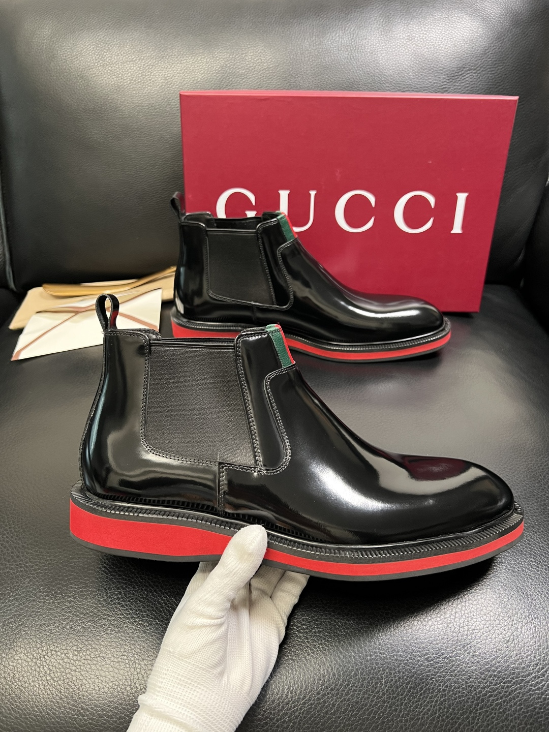 Gucci 高品质 顶级工艺品 古奇 皮鞋系列专柜同步 原厂配置，意大利进口原版牛皮，进口水染牛里 ，鞋