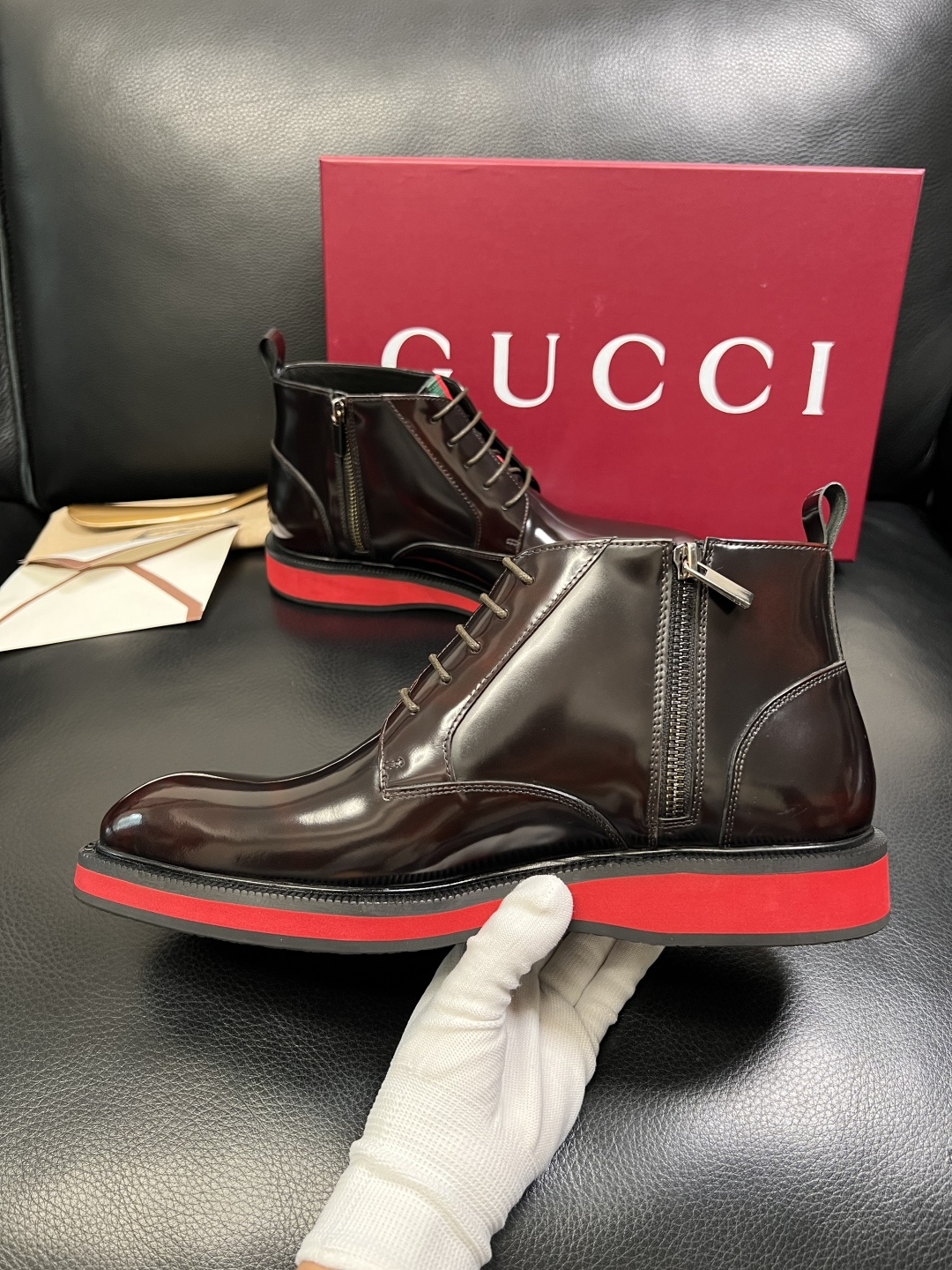 Gucci 高品质 顶级工艺品 古奇 皮鞋系列专柜同步 原厂配置，意大利进口原版牛皮，进口水染牛里 ，鞋